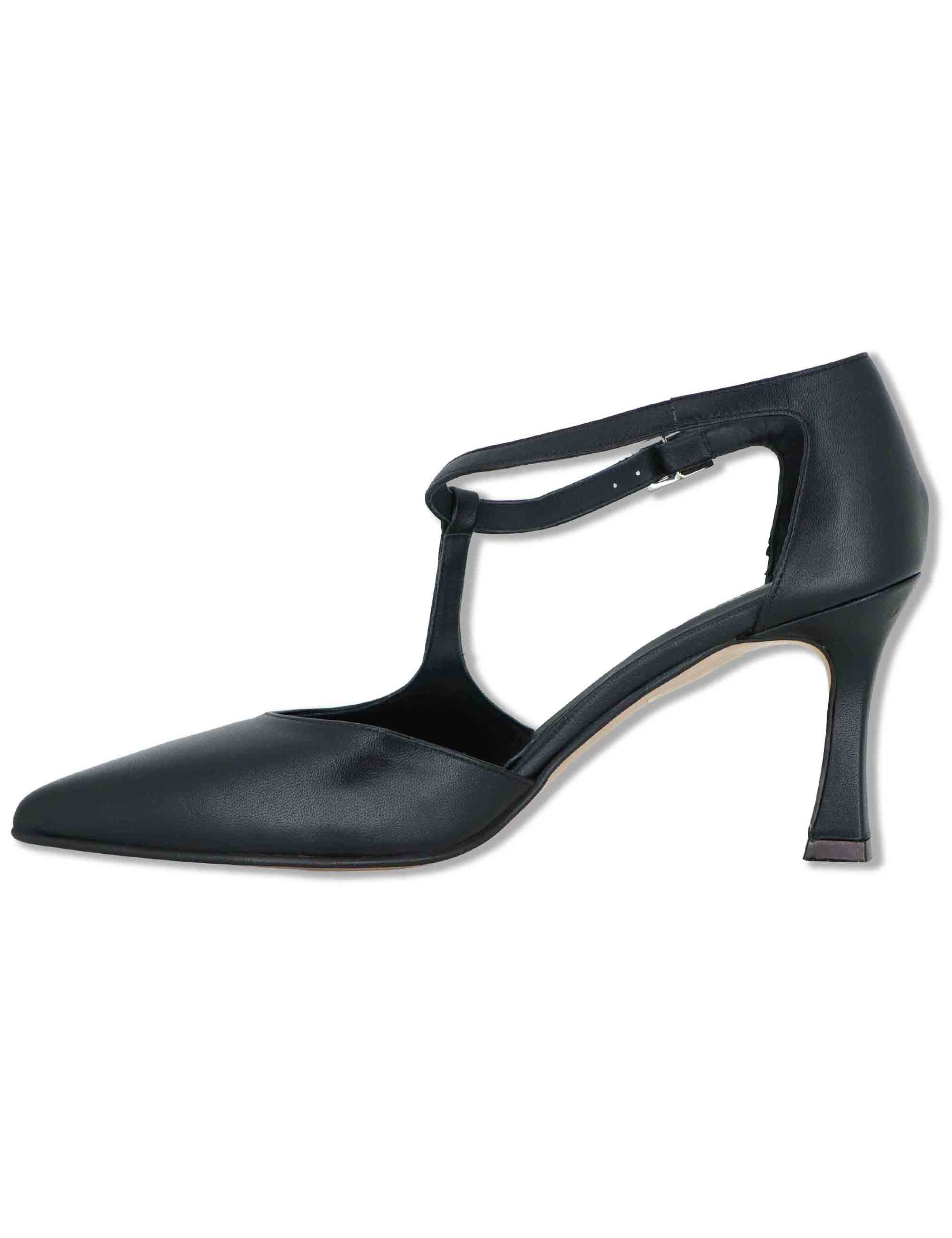 Decollete donna Mary Jane in pelle nera con cinturino obliquo tacco alto A102 001 Tattoo 