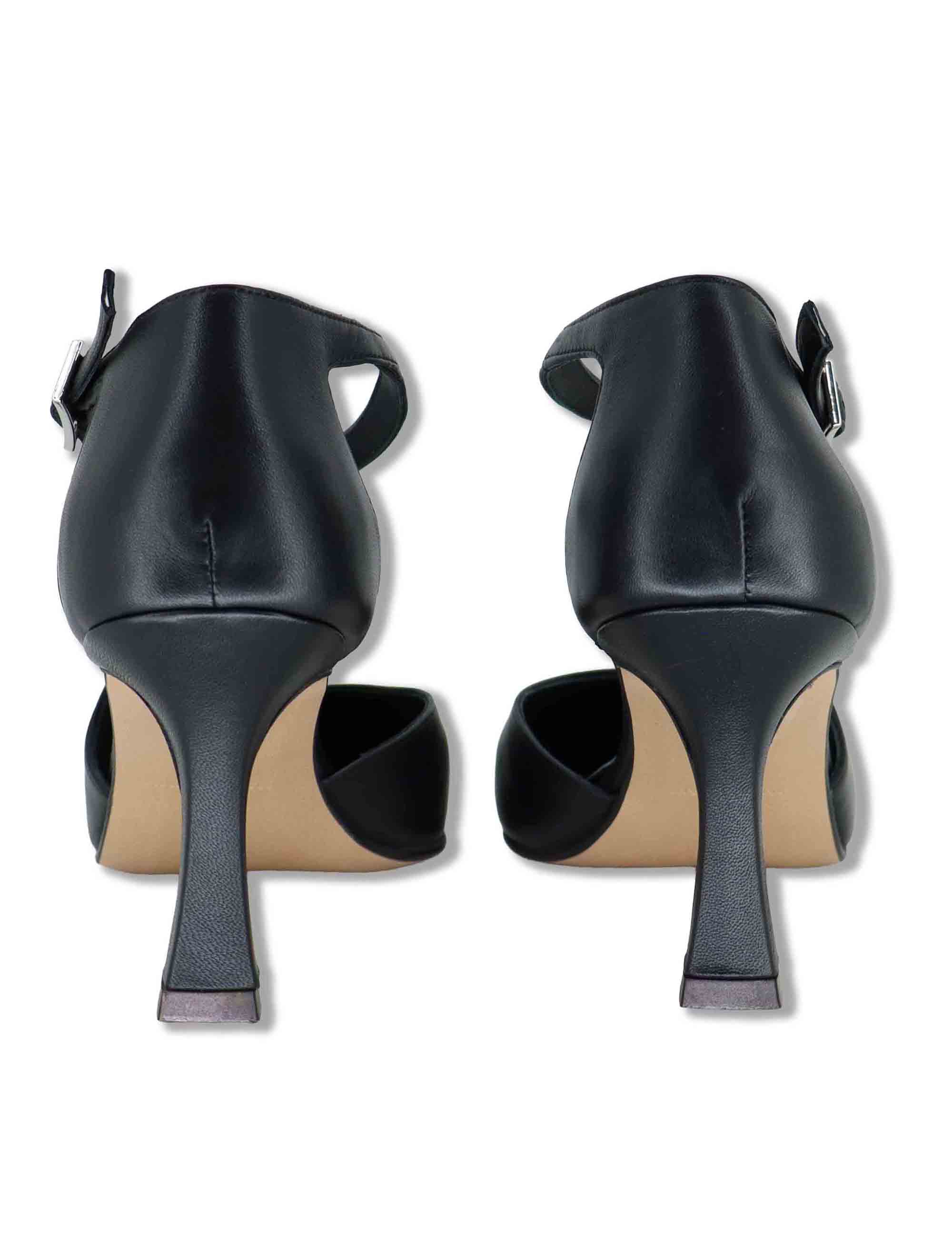 Decollete donna Mary Jane in pelle nera con cinturino obliquo tacco alto A102 001 Tattoo 