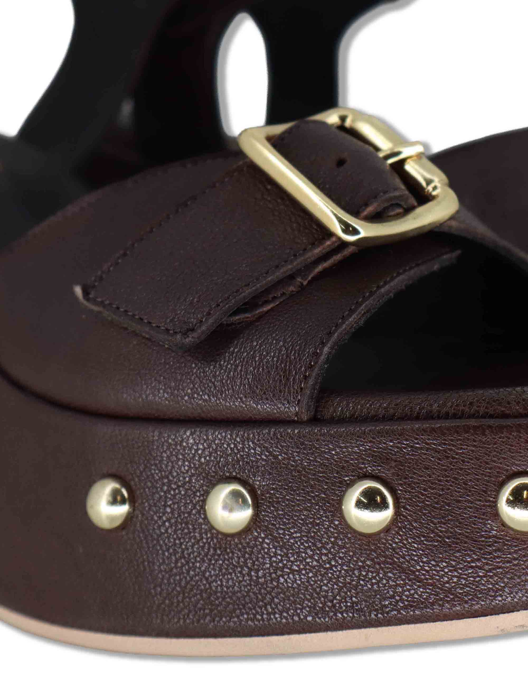 Sandali donna in pelle marrone con cinturino e zeppa alta con borchie e fibbie HILTON24100 014 Tattoo 