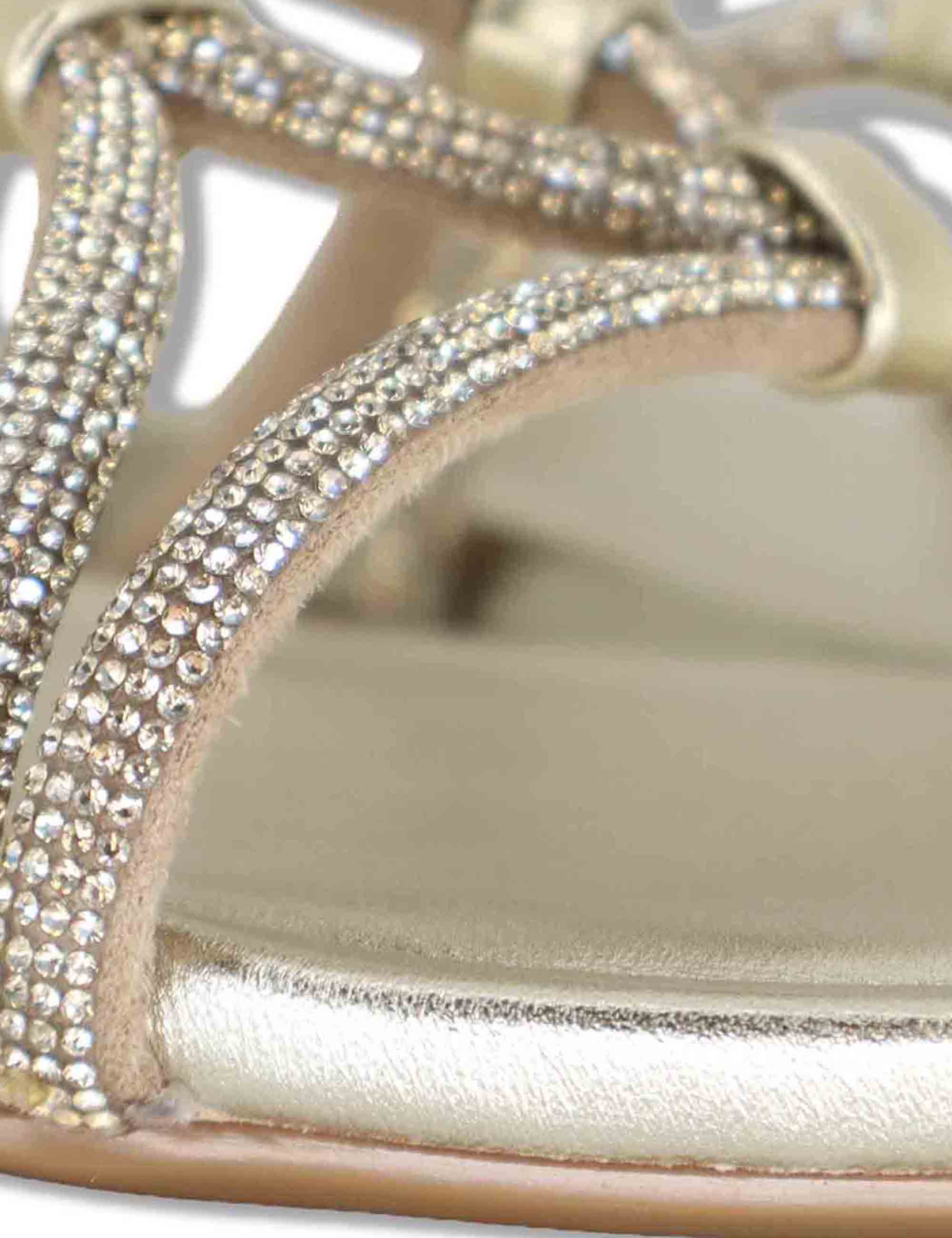 Sandali bassi donna in pelle e strass platino con tacco basso COOPER LMT PLATINO Unisa 