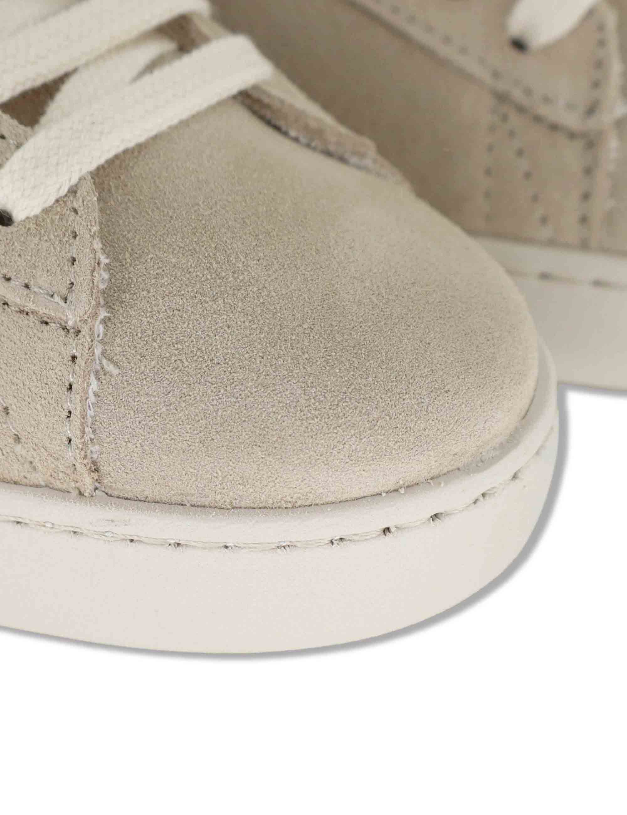 Sneakers donna Berlin in camoscio beige con logo in glitter 1126239 80_Beige Victoria 