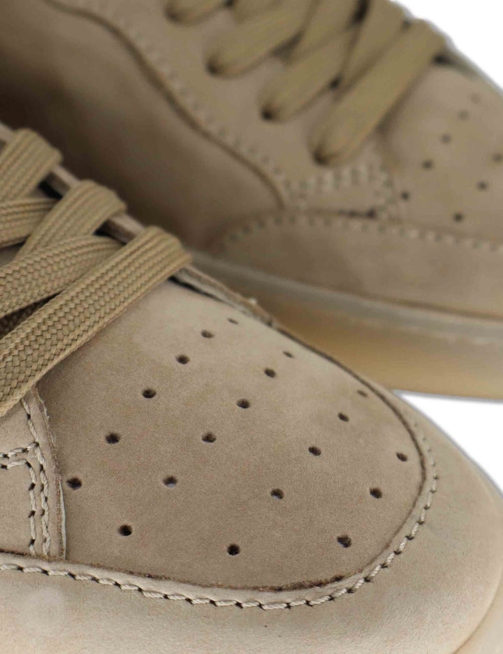 Sneakers uomo in pelle taupe soft con sotto piede morbido MS600R37 500125 Vueva 