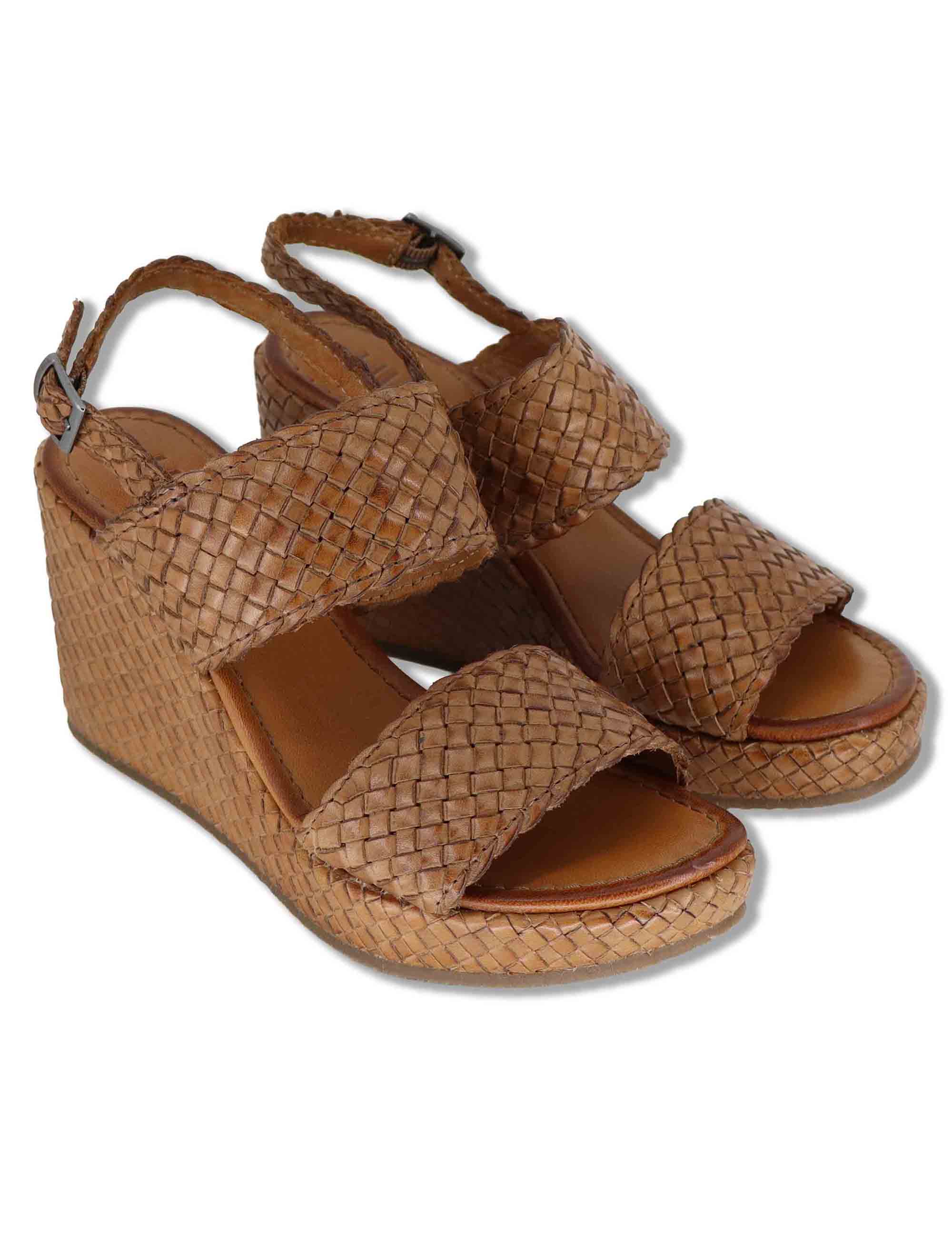 Sandali donna slingback in pelle intrecciata cuoio con zeppa alta WD319R13MI 500008 Vueva 