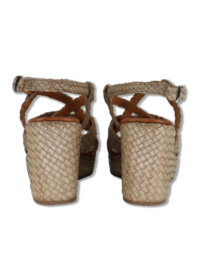 Sandali donna slingback in pelle intrecciata taupe con zeppa alta WD319R24 500022 Vueva 