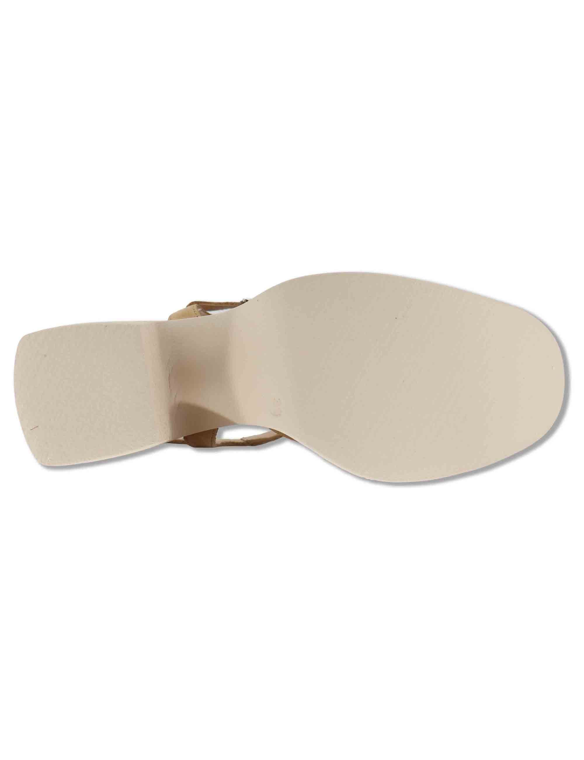 Sandali donna in pelle beige con cinturino alla caviglia e zeppa alta in gomma H-4991 011 Wonders 