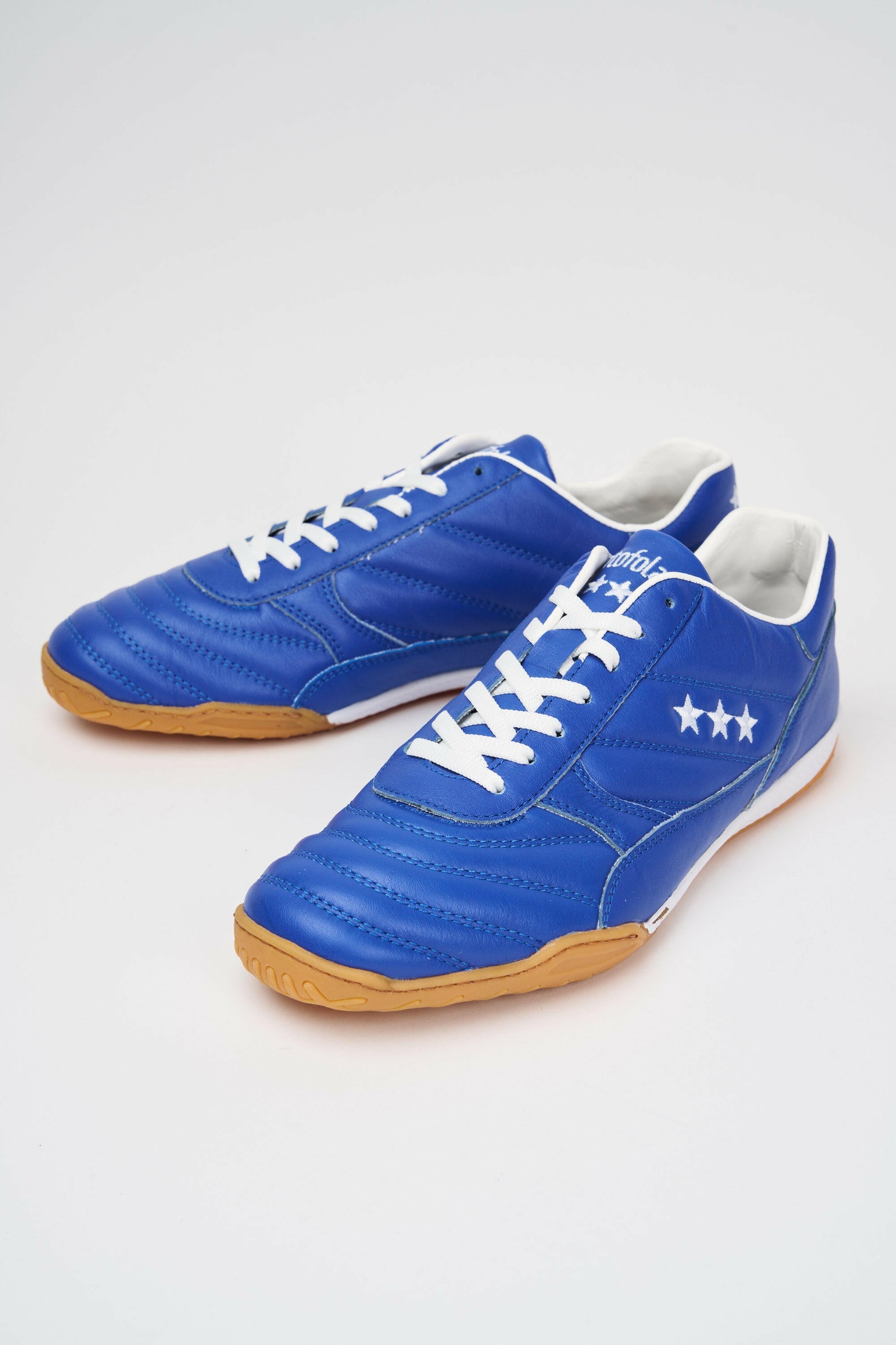 Scarpe da calcio indoor Alloro in pelle blu.