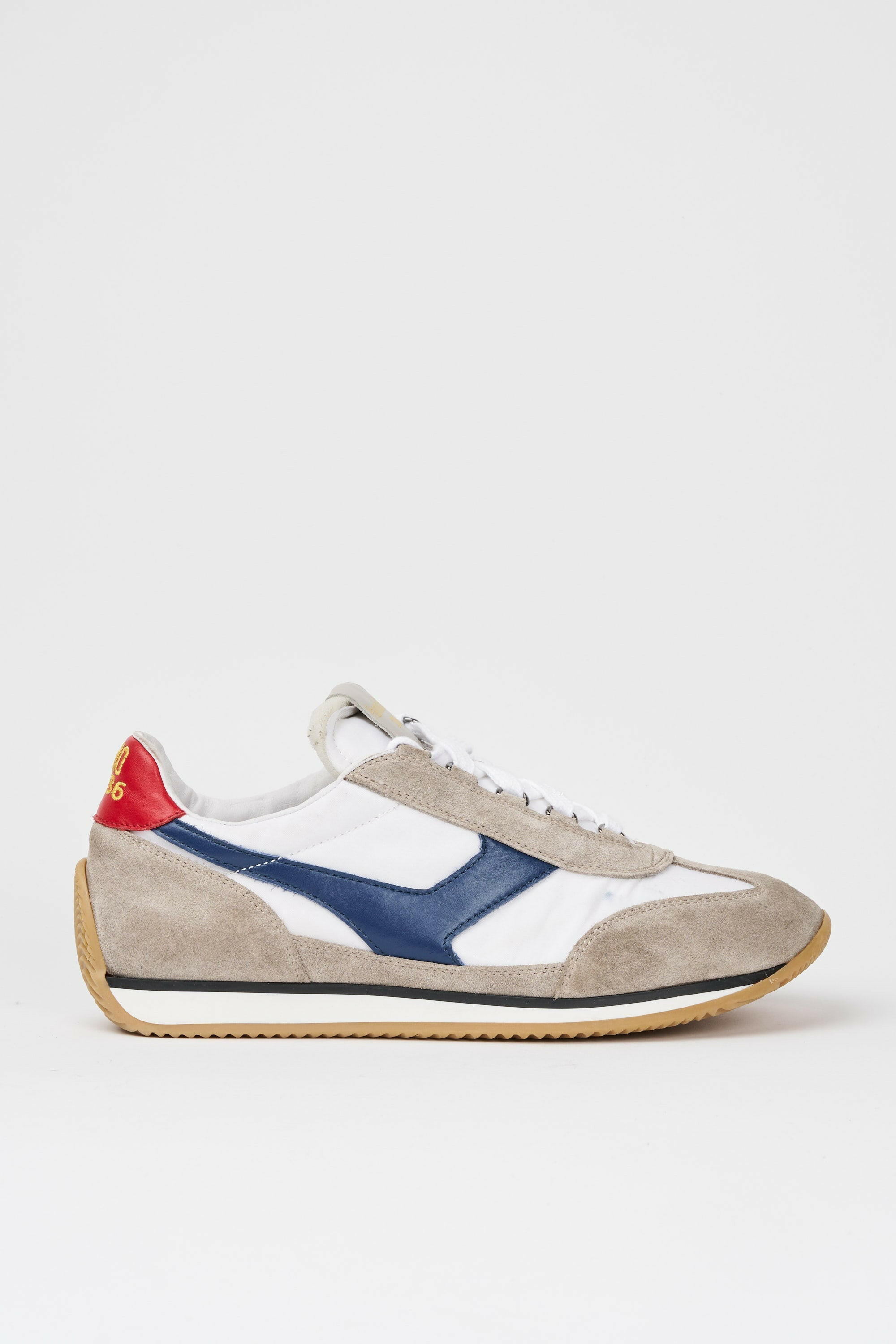 Sneakers uomo Trainer '74 in camoscio beige e tessuto 01.