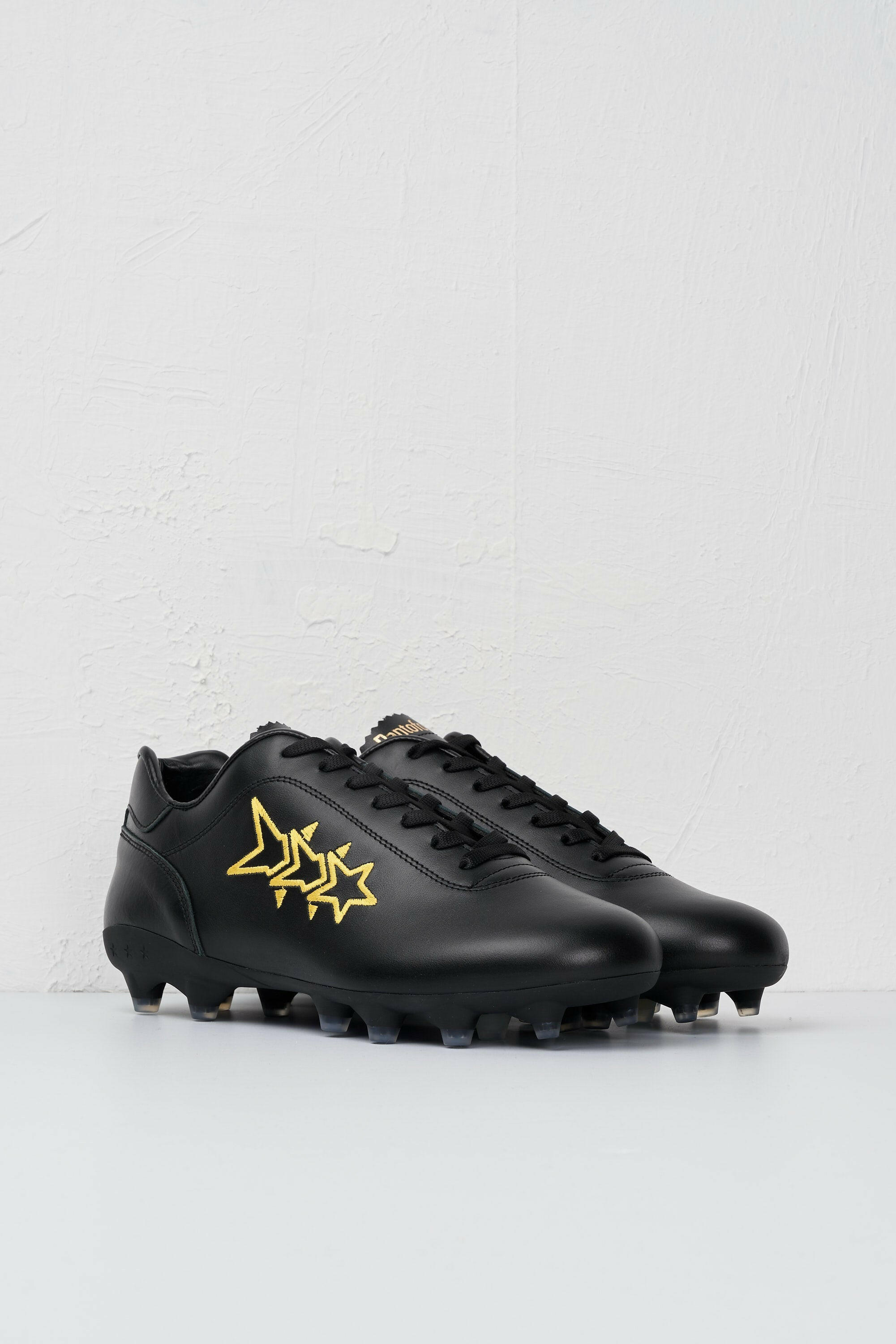 Scarpe da calcio Galassia in pelle nera.