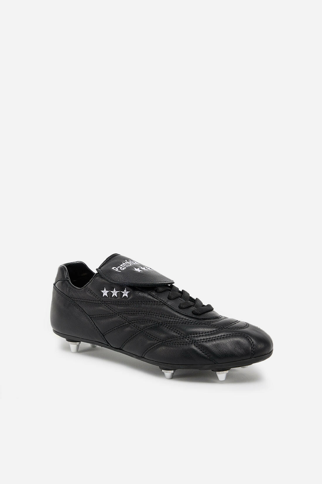 Scarpe da calcio New Star in pelle nera.