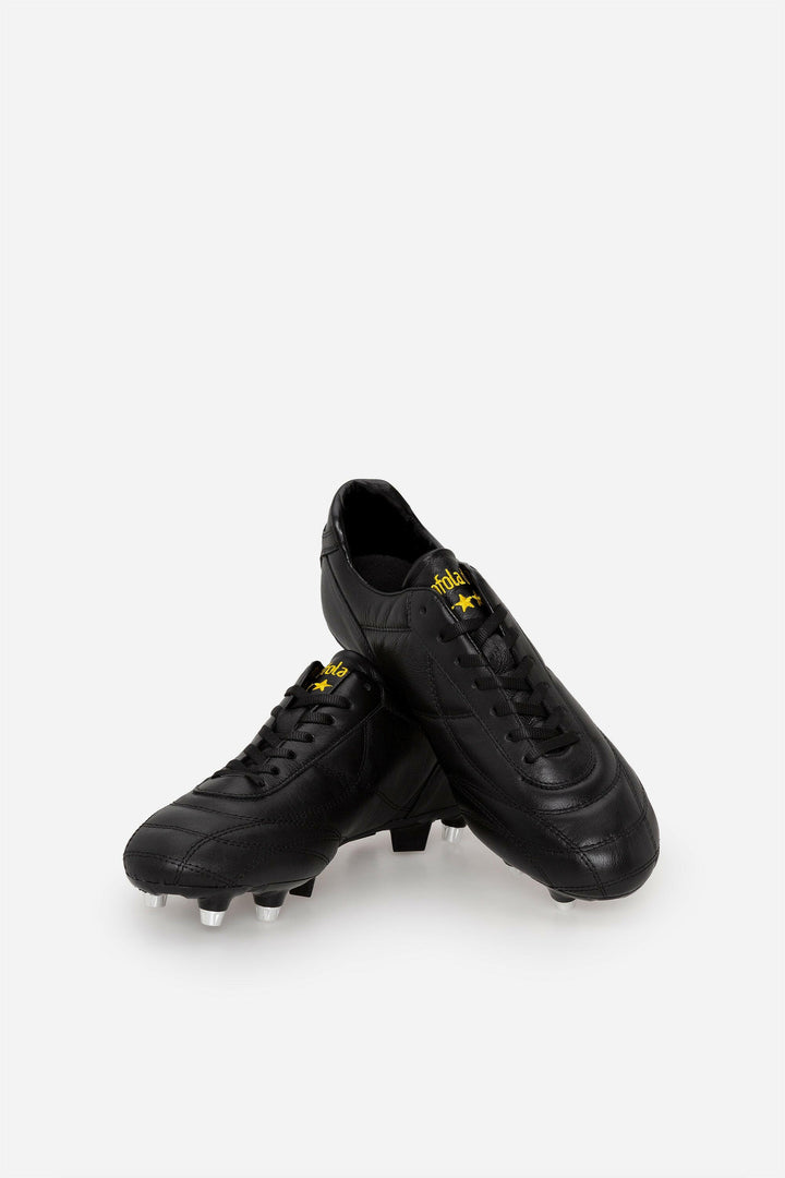 Scarpe da calcio Epoca in pelle nera.