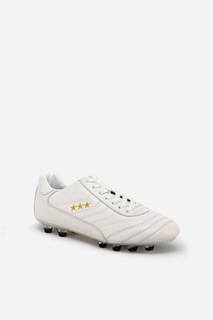 Scarpe da calcio Derby in pelle bianca.