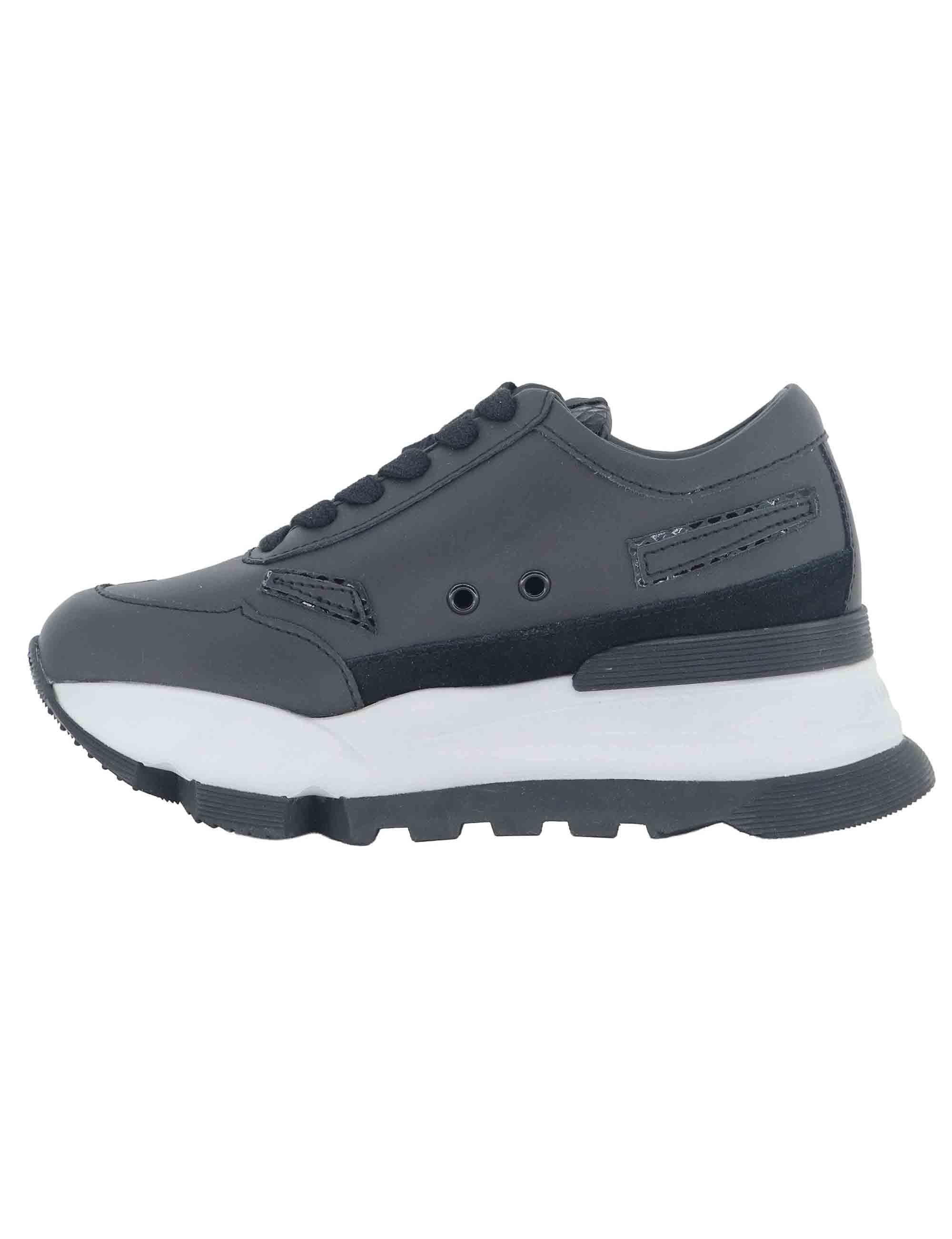 Sneakers donna in pelle nera con zeppa alta in gomma 0304-84501 1 Ruco Line 