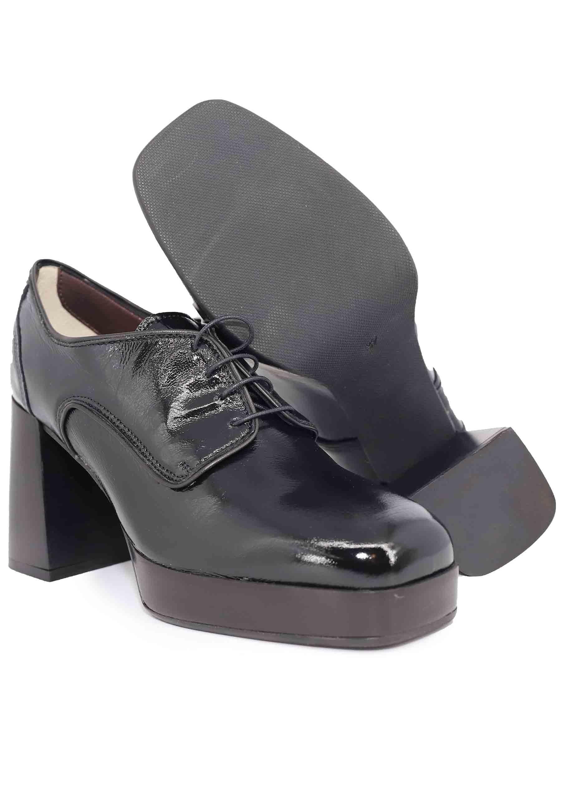 Stringate donna in vernice nera con tacco alto e plateau AL1700 4 L'Arianna 