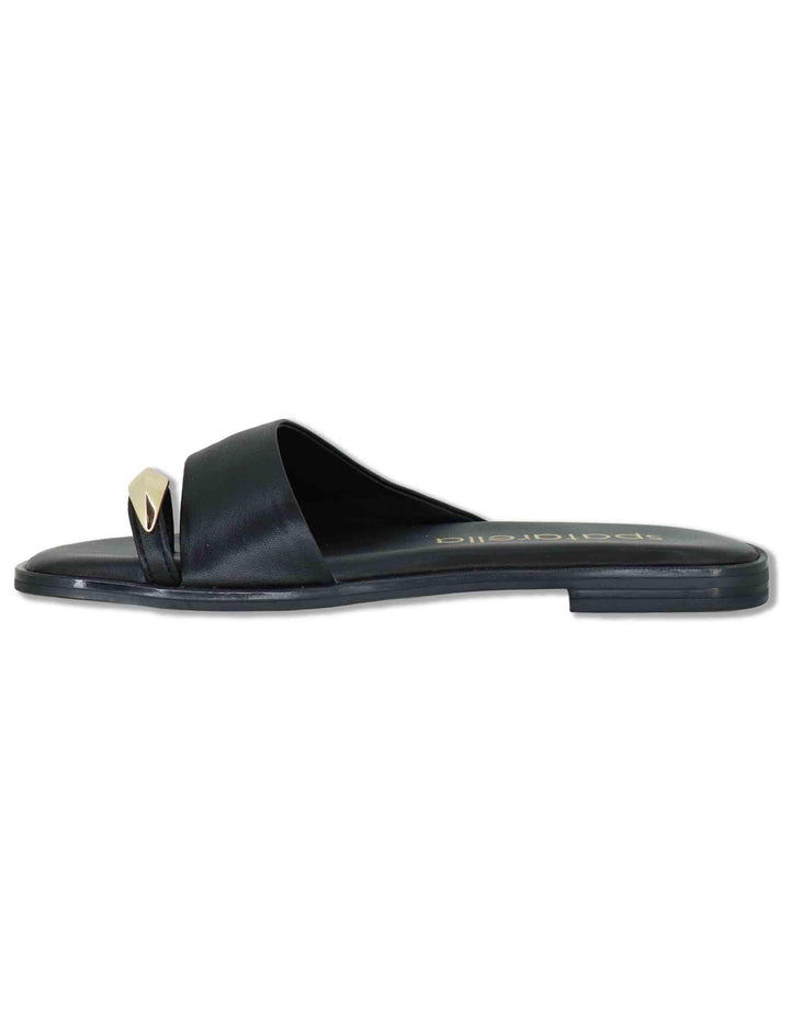 Sandali bassi donna infradito in pelle nera con anello SP262050 001 Spatarella 