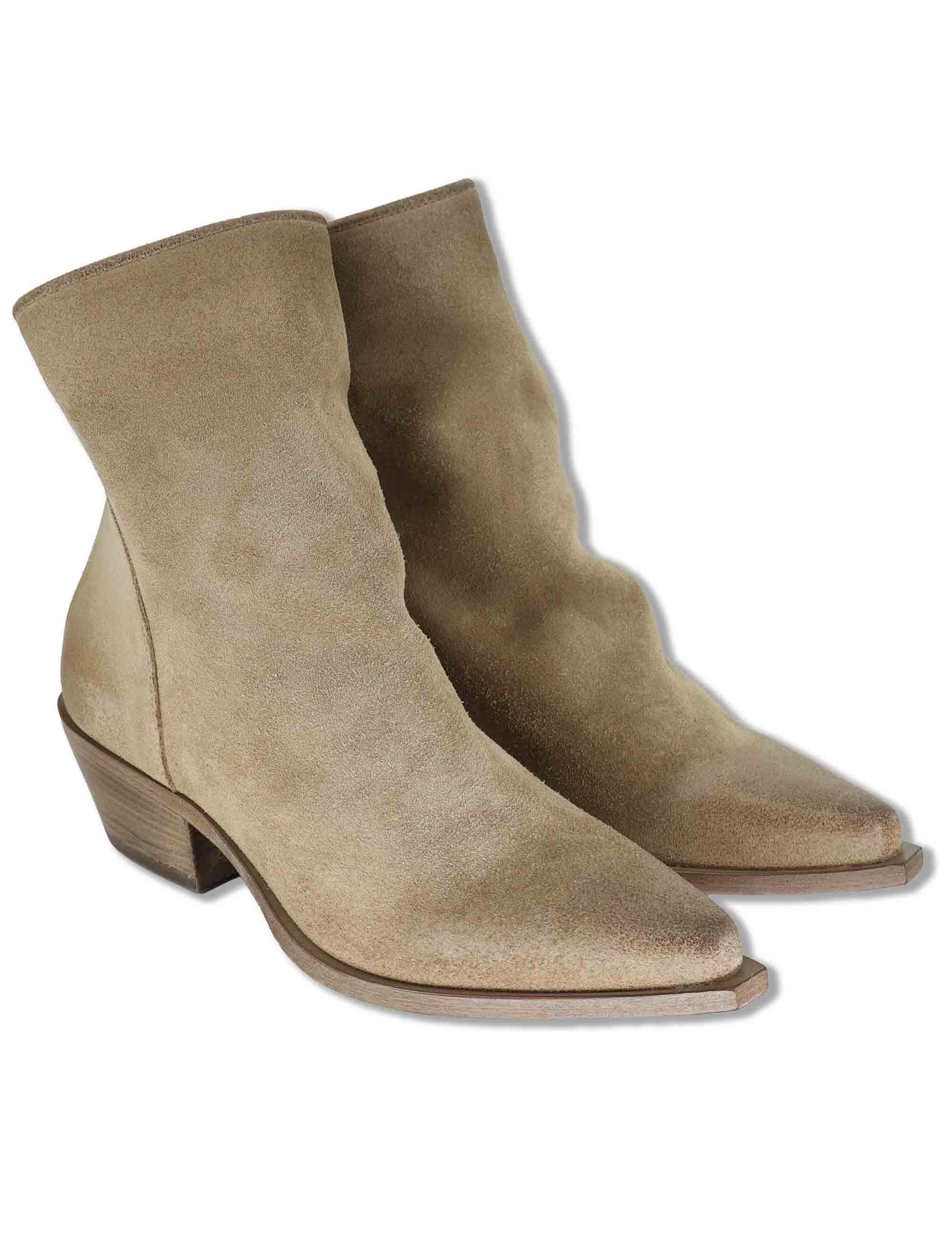 Stivaletti texani donna in camoscio taupe con zip posteriore e tacco medio SPDX2215 0289 Spatarella 