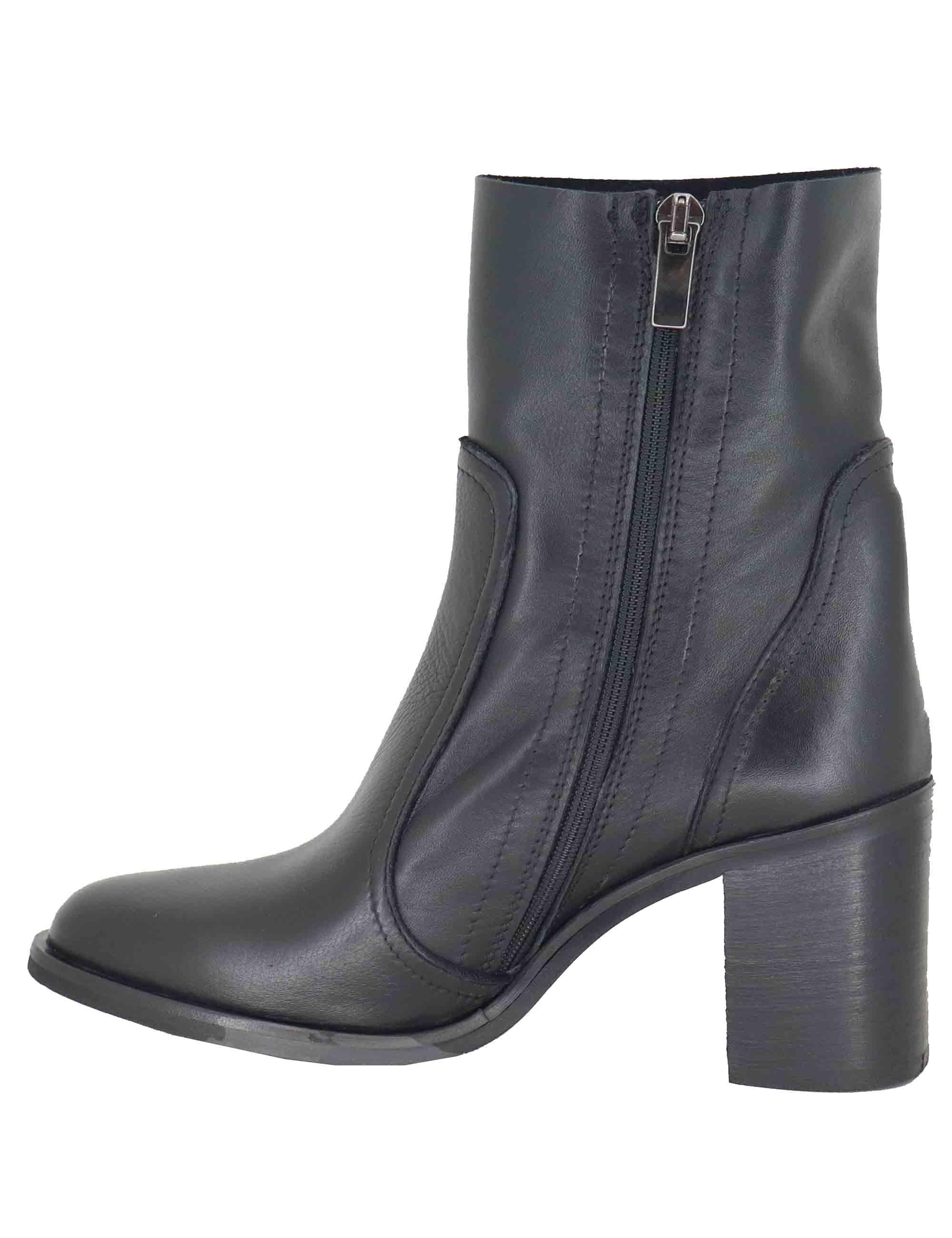 Stivaletti donna in pelle nera con tacco alto in cuoio AVI 3 001 Tattoo 