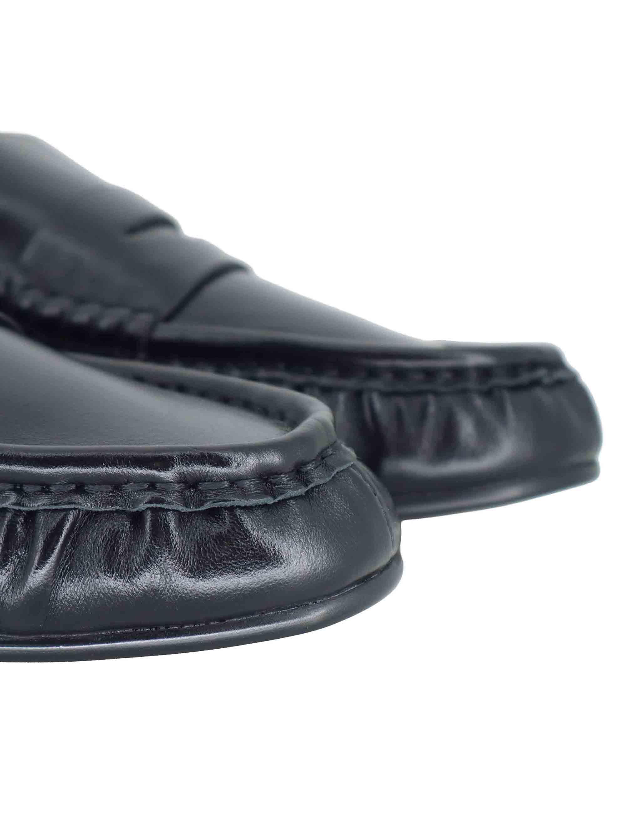 Mocassini donna in pelle nera con tacco basso e suola in gomma 661Z12VK 03 Bibi Lou 