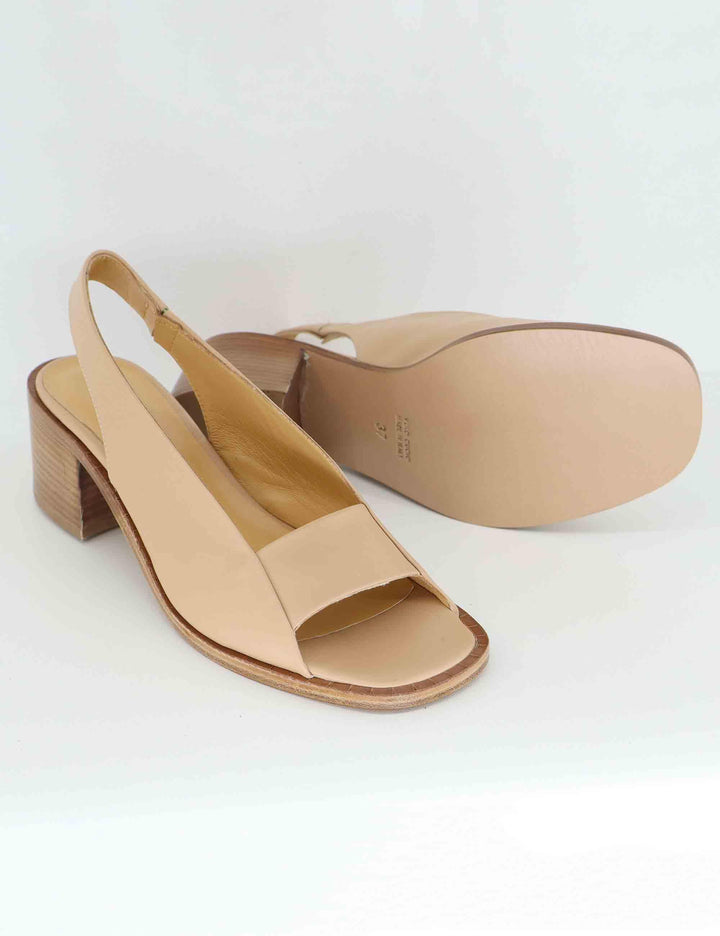 Sandali slingback donna in pelle beige con tacco medio SP2043 036 Spatarella 