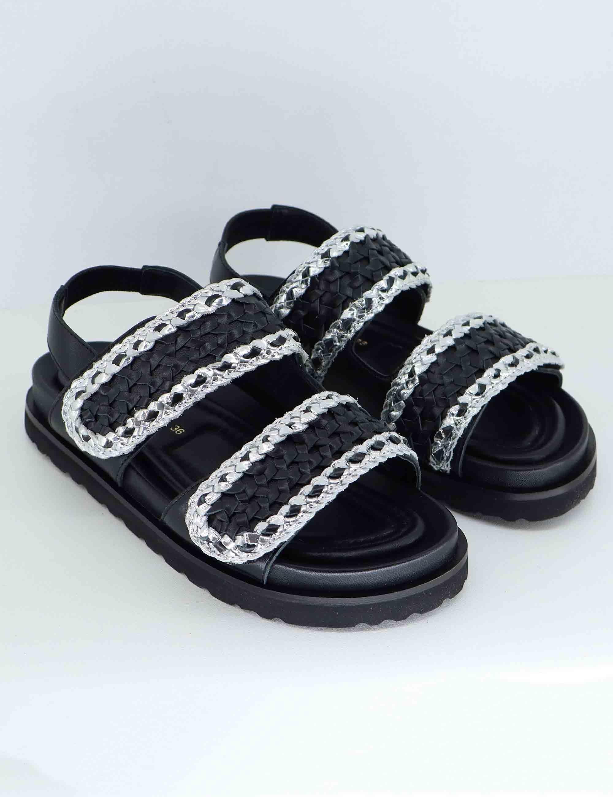 Sandali bassi donna in pelle nera intreccaita EB1003X 001 Elvio Zanon 