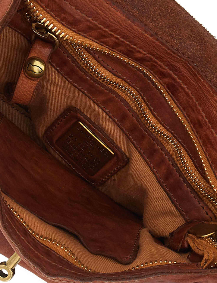 Borse donna Ginevra in pelle cuoio con borchie oro e tracolla removibile C043940ND X0007 C1502 Campomaggi 