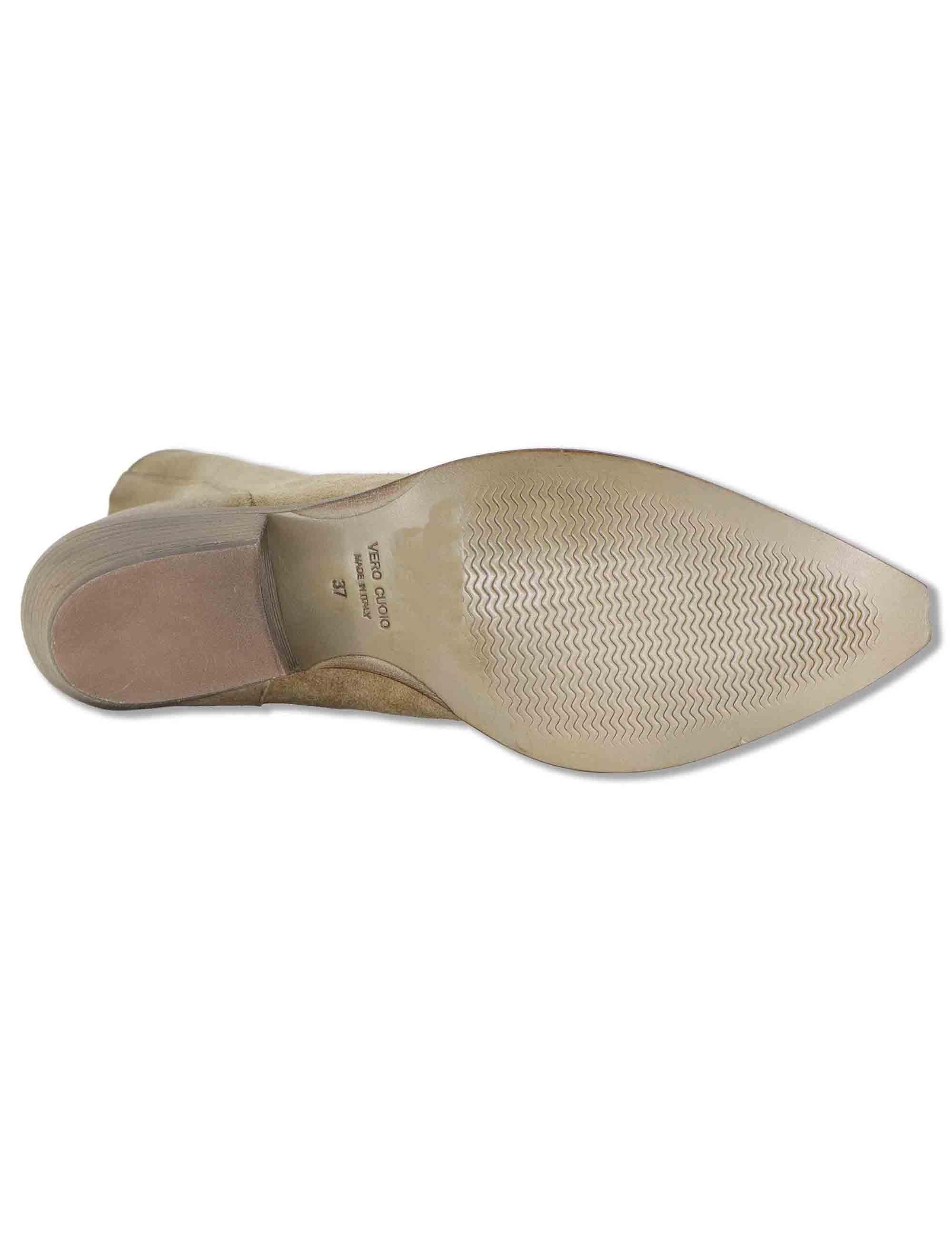 Stivaletti texani donna in camoscio taupe con zip posteriore e tacco medio SPDX2215 0289 Spatarella 