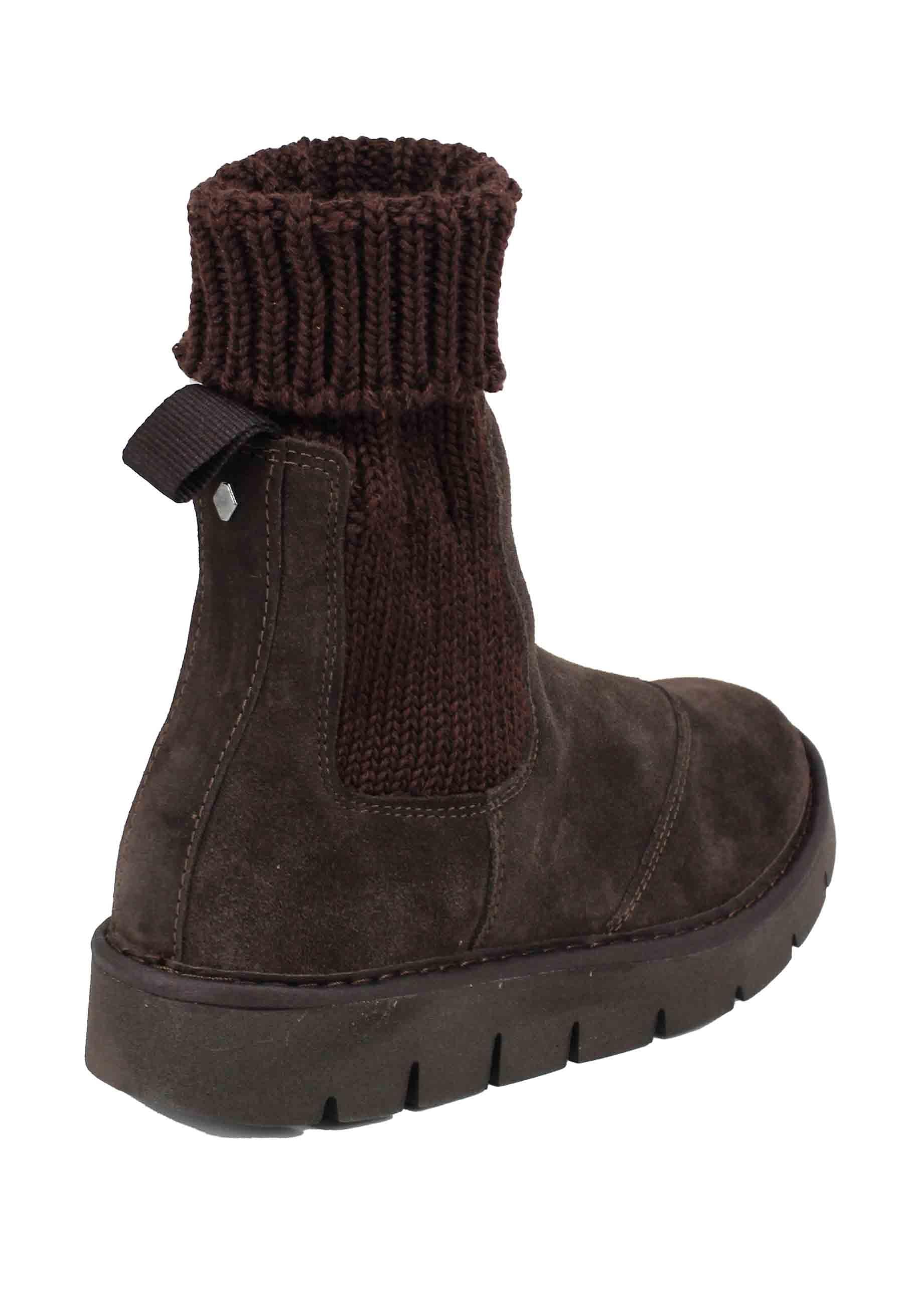 Sneakers donna a stivaletto in camoscio testa di moro P05 W006-0048D009 Panchic 