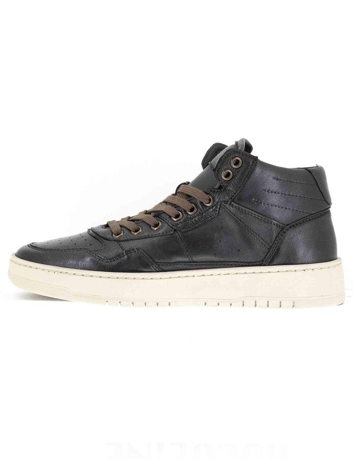 Sneakers uomo in pelle marrone con suola in gomma ultraleggera SPOR5570 014 Spatarella 