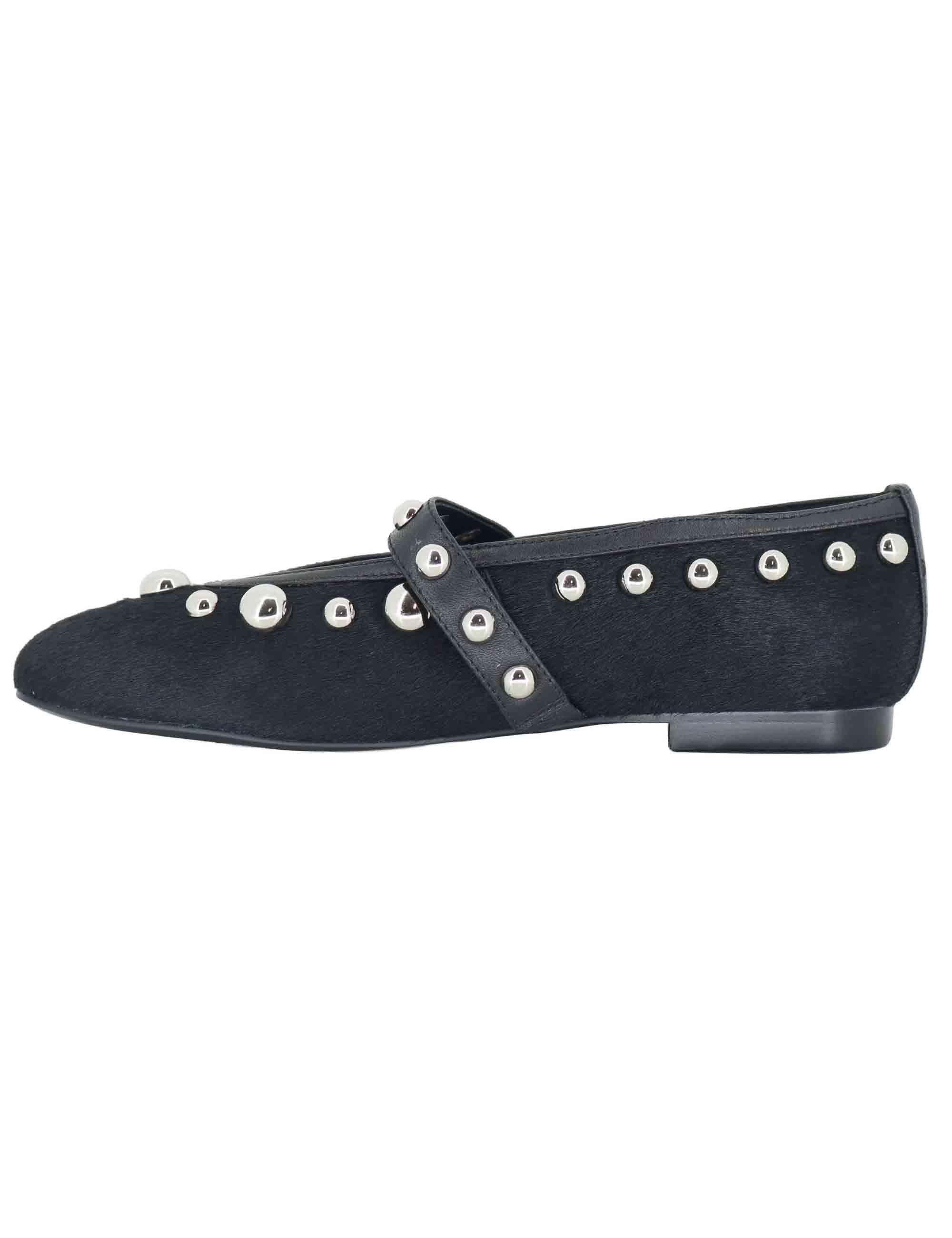Ballerine donna in pelle nera con borchie e cinturino sul collo piede 717Z90VK 03 Bibi Lou 