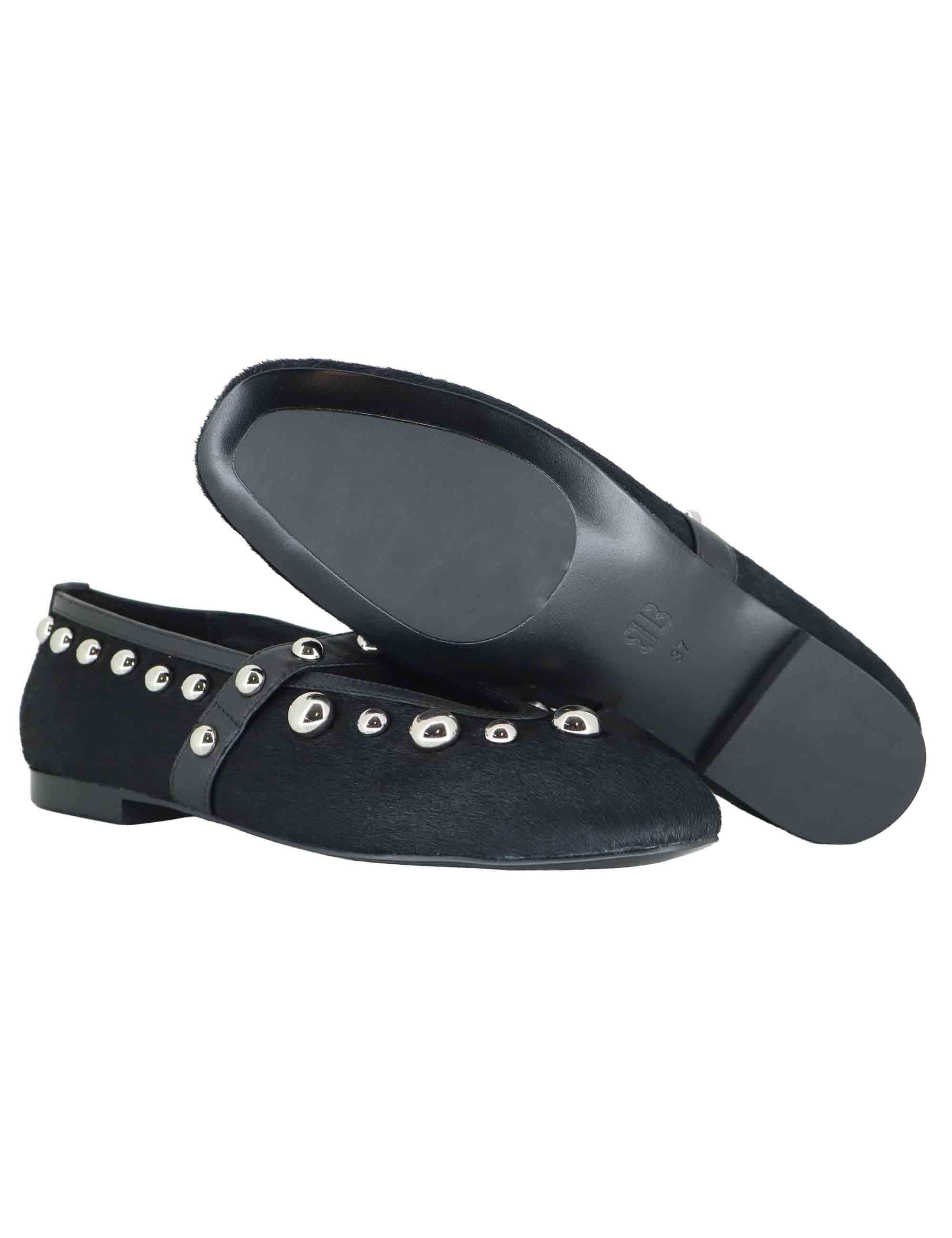 Ballerine donna in pelle nera con borchie e cinturino sul collo piede 717Z90VK 03 Bibi Lou 