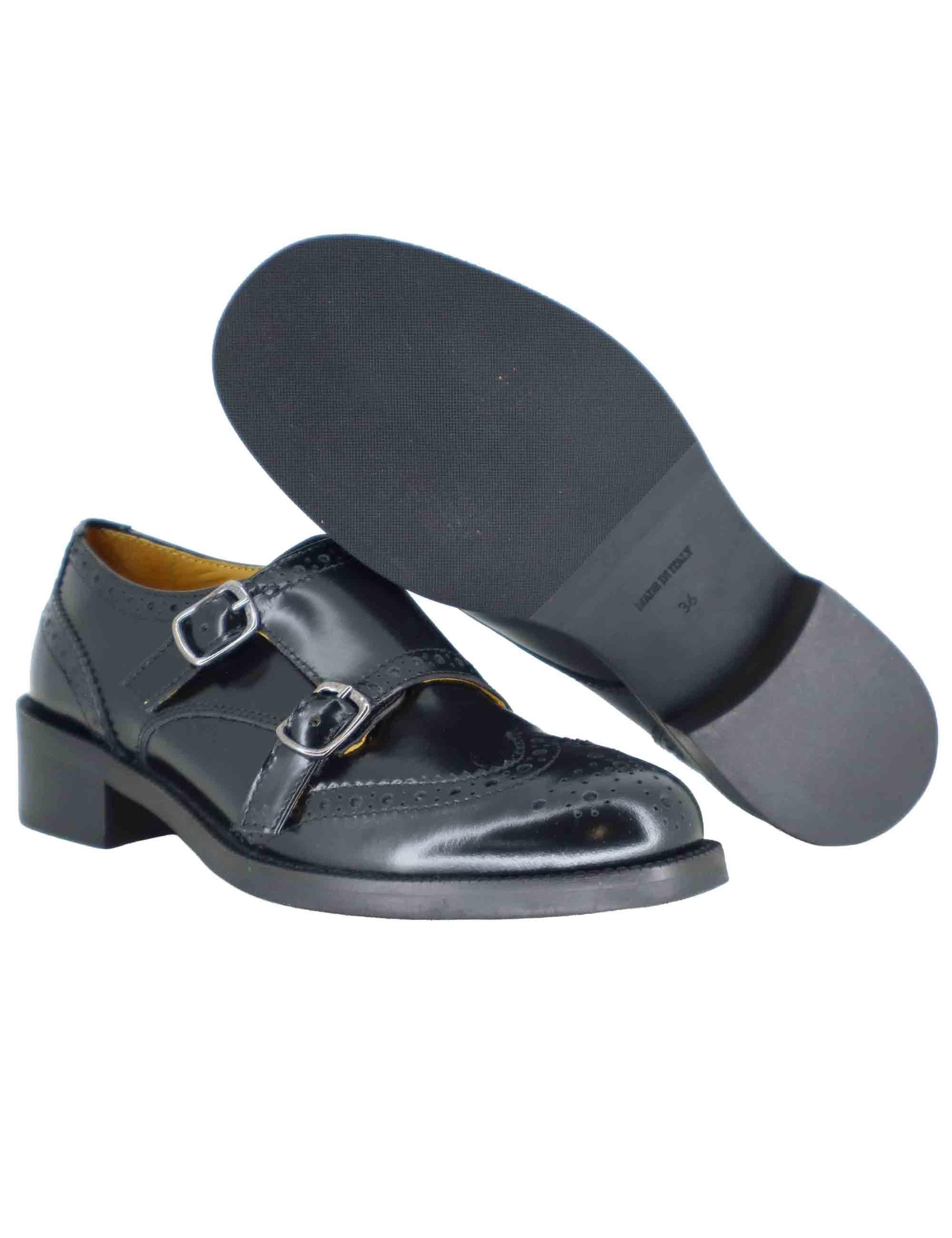 Mocassini donna in pelle nera lucida con doppia fibbia laterale SP9602 001 Spatarella 