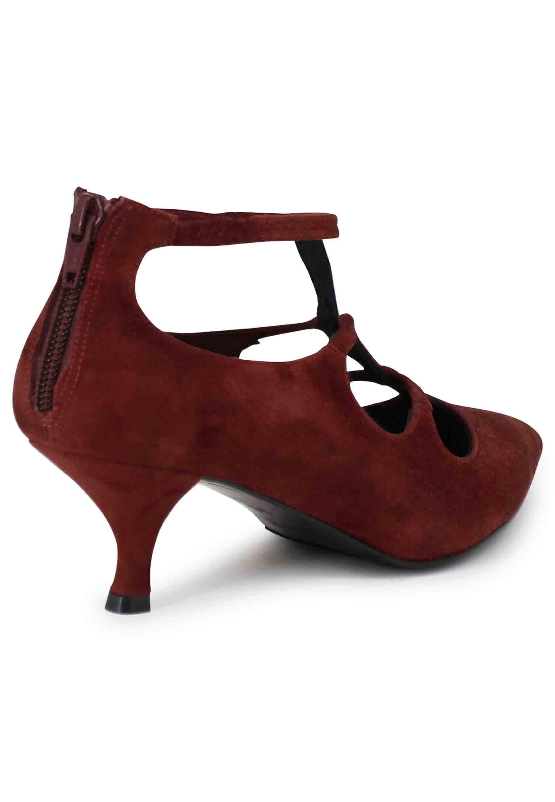 Decollete donna in camoscio marrone con cinturini SP715 013 Spatarella 