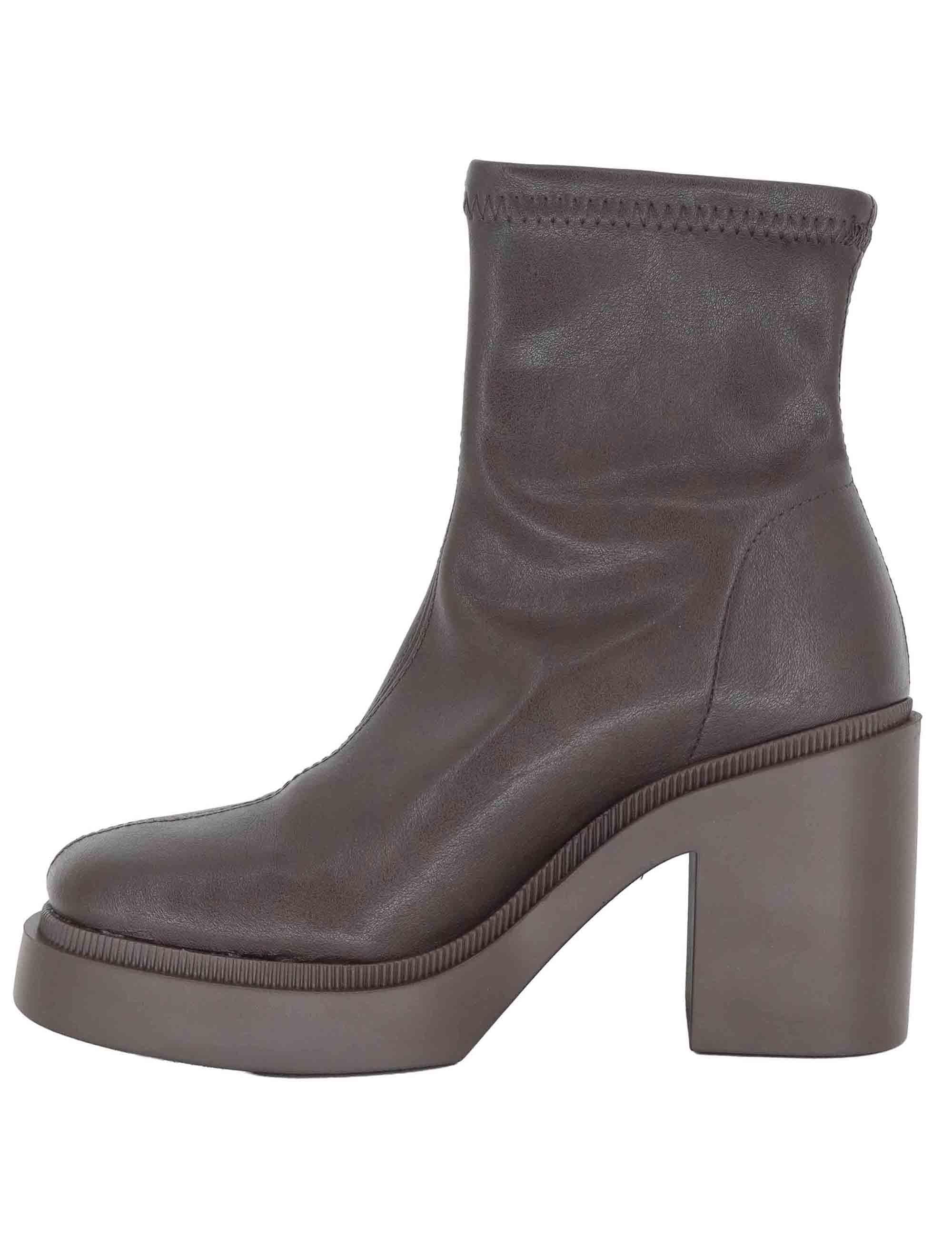 Stivaletti donna in tessuto elasticizzato marrone e zeppa alta 78515-64 44 Miss Elastic 