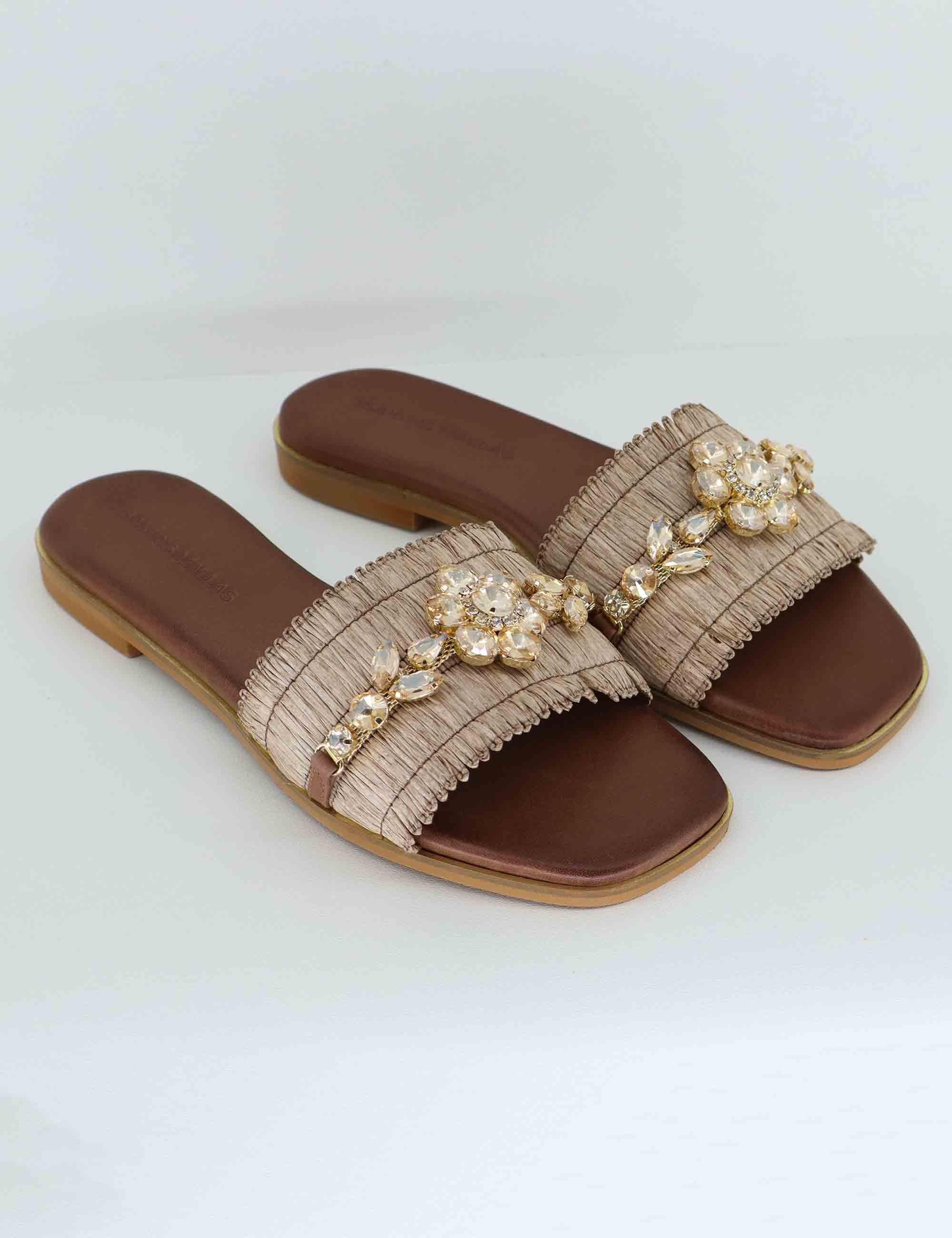 Sandali flat donna in tessuto beige con gioiello U41005891284 589 Tsakiris Mallas 