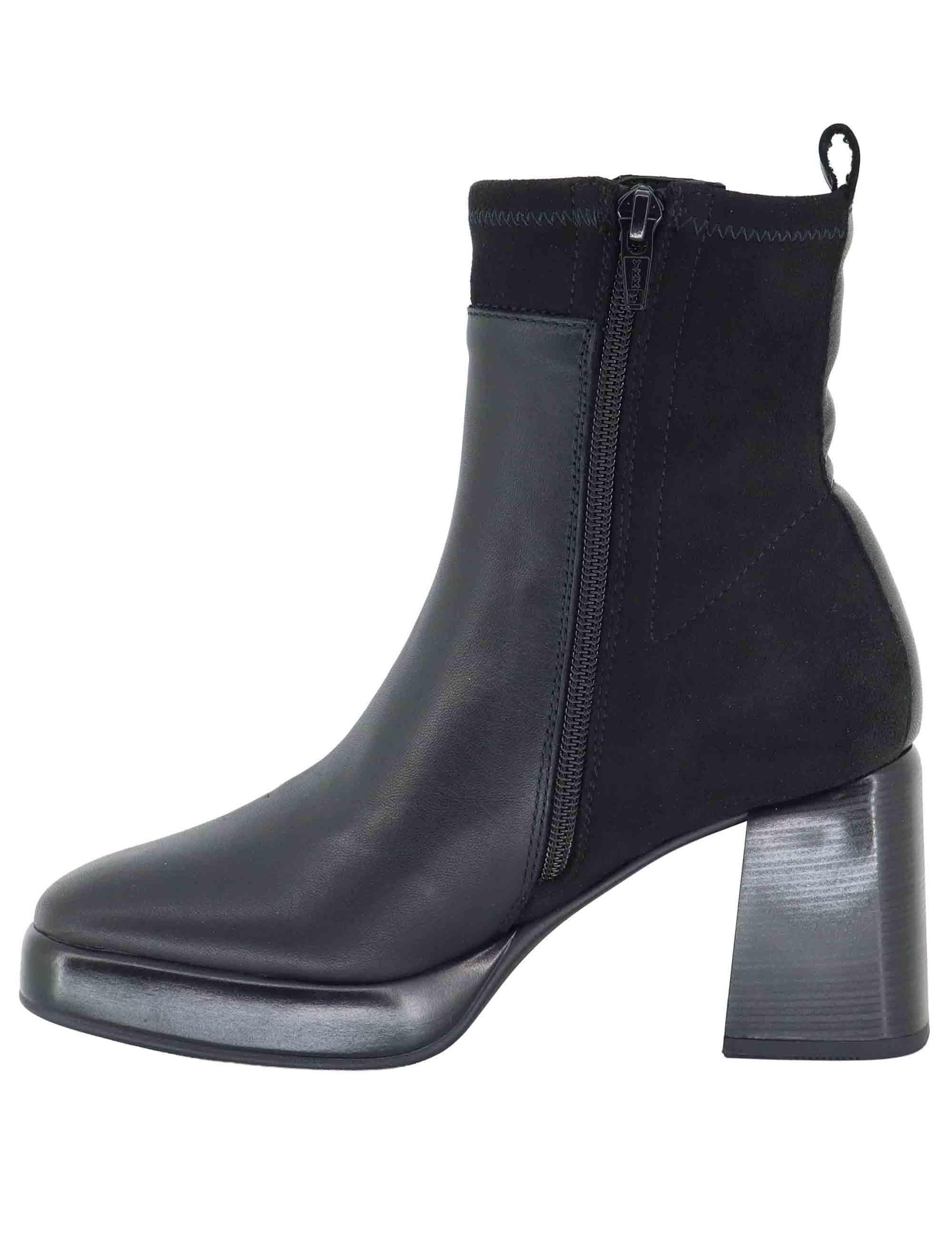 Stivaletti donna in pelle nera con tacco alto e plateau HI254228 C004 Hispanitas 