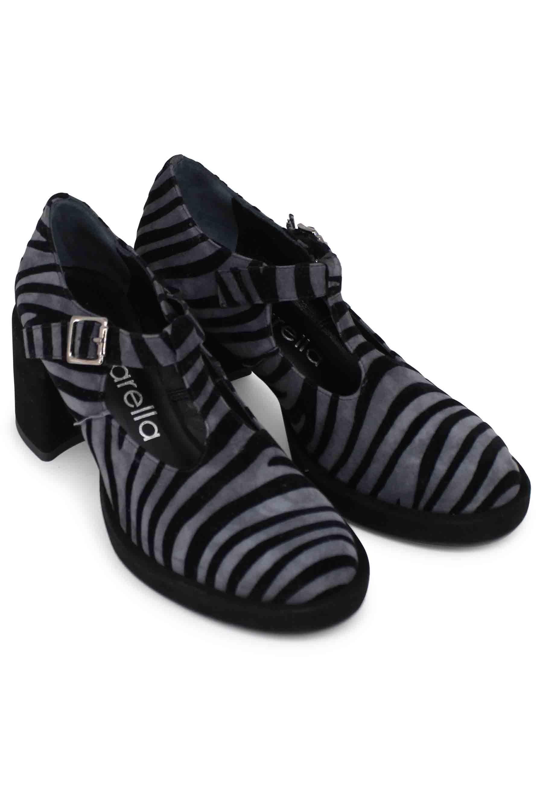 Decollete donna in camoscio nero e grigio con tacco e plateau SP769 501 Spatarella 