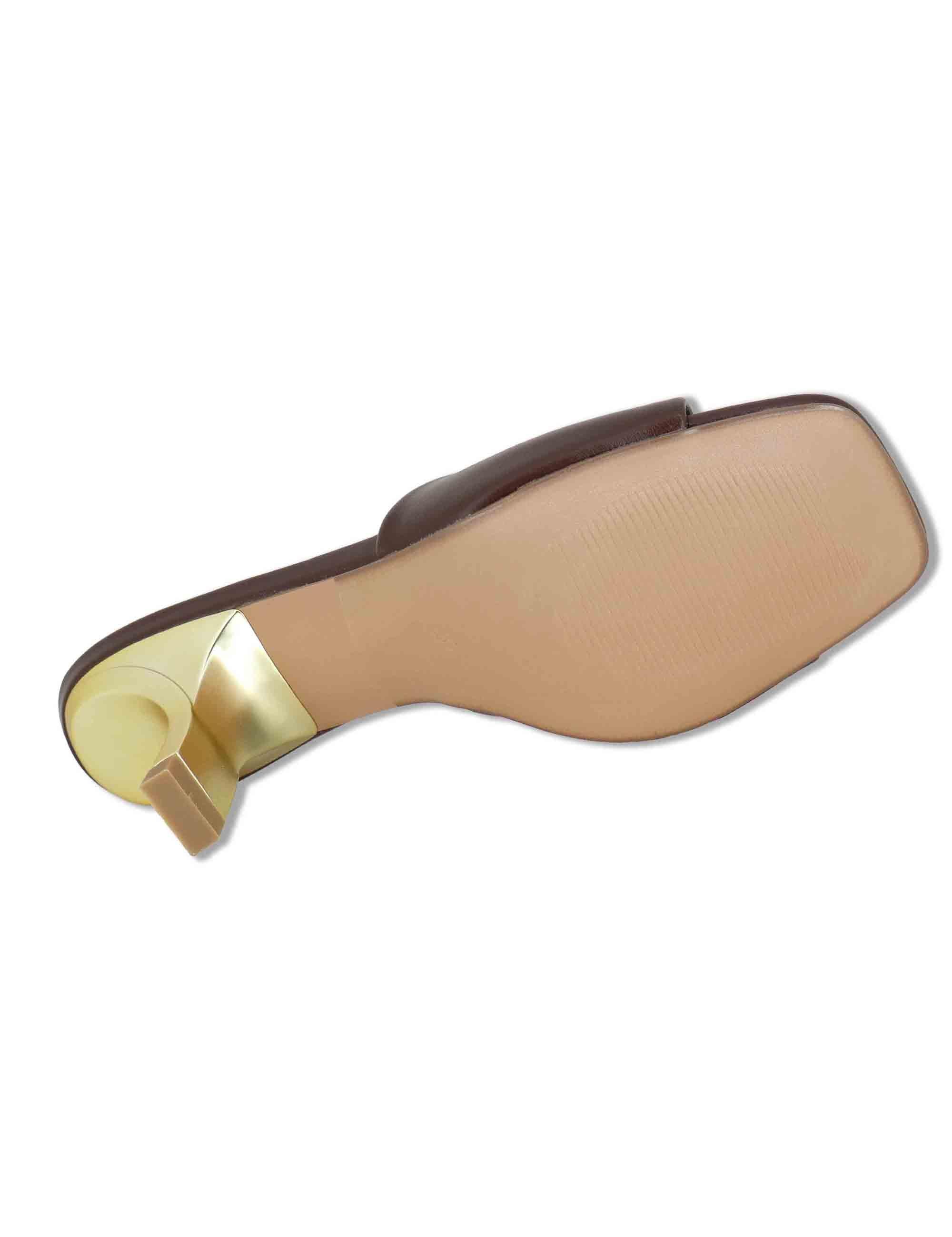 Sandali donna in pelle marrone con accessori diversi e tacco oro W4700212 4J19 Exe 