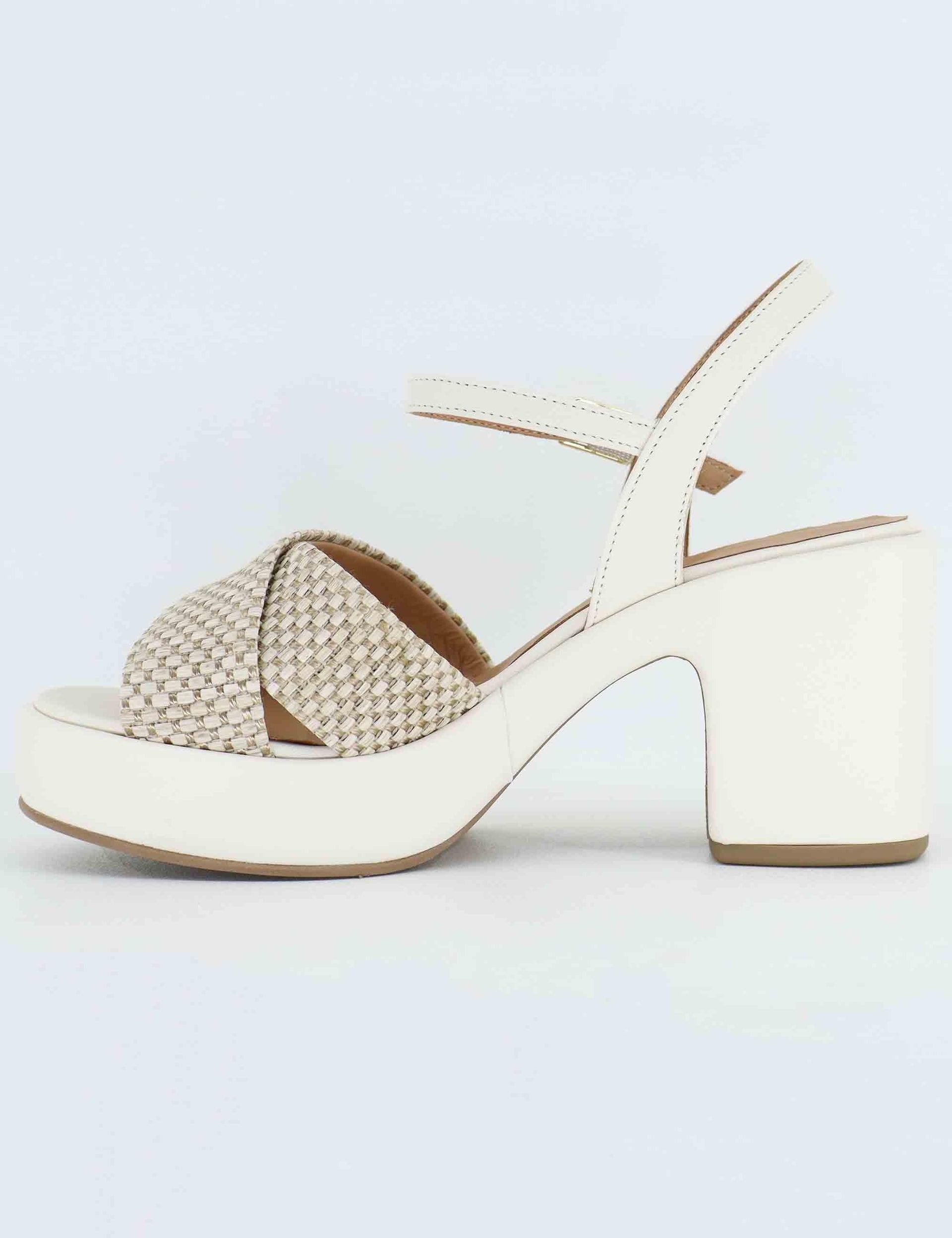 Sandali donna in pelle e tessuto off white con zeppa 2150 1 Gianmarco Sorelli 