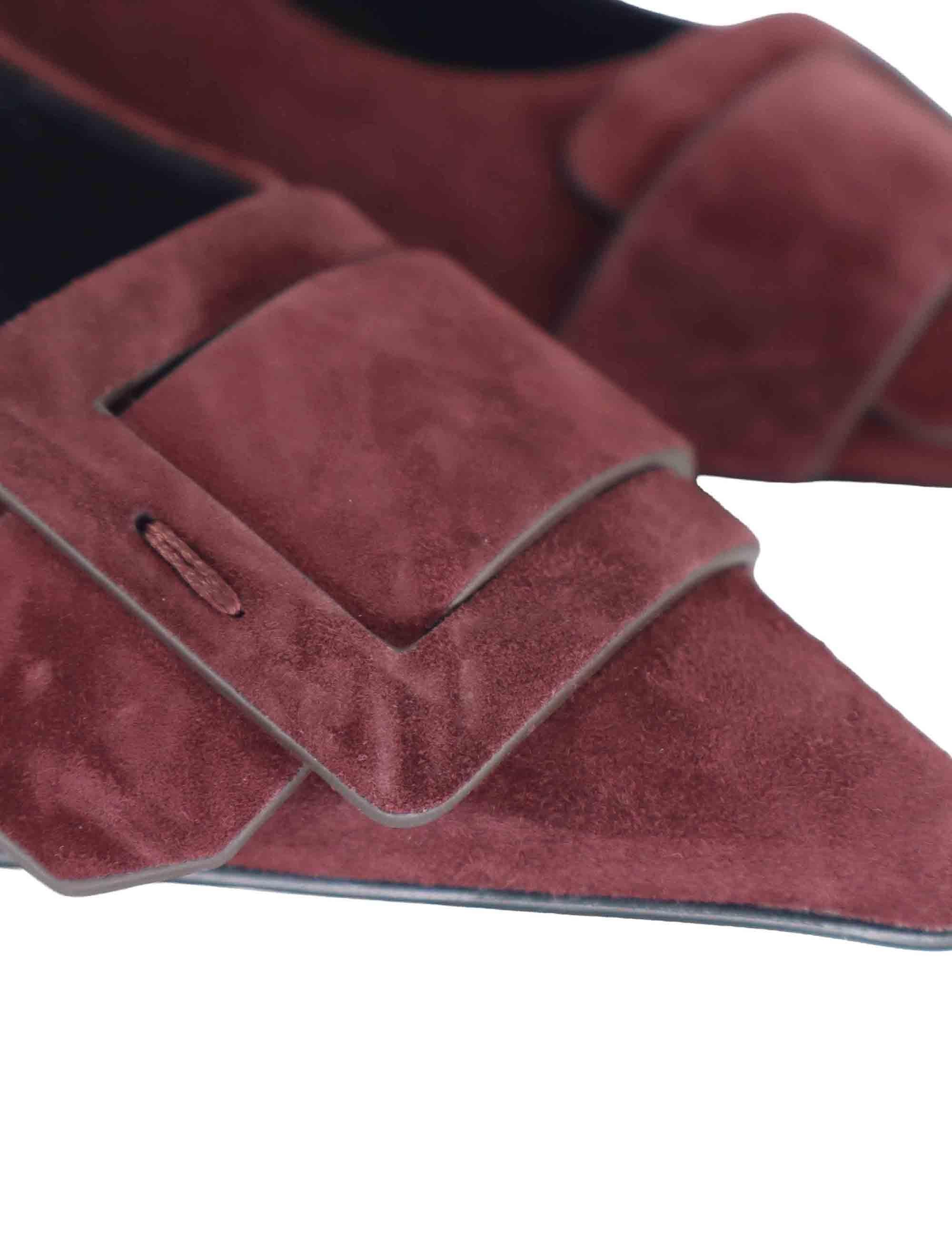 Decollete donna in camoscio bordeaux con tacco medio e fibbia anteriore 636Z30VK 40 Bibi Lou 