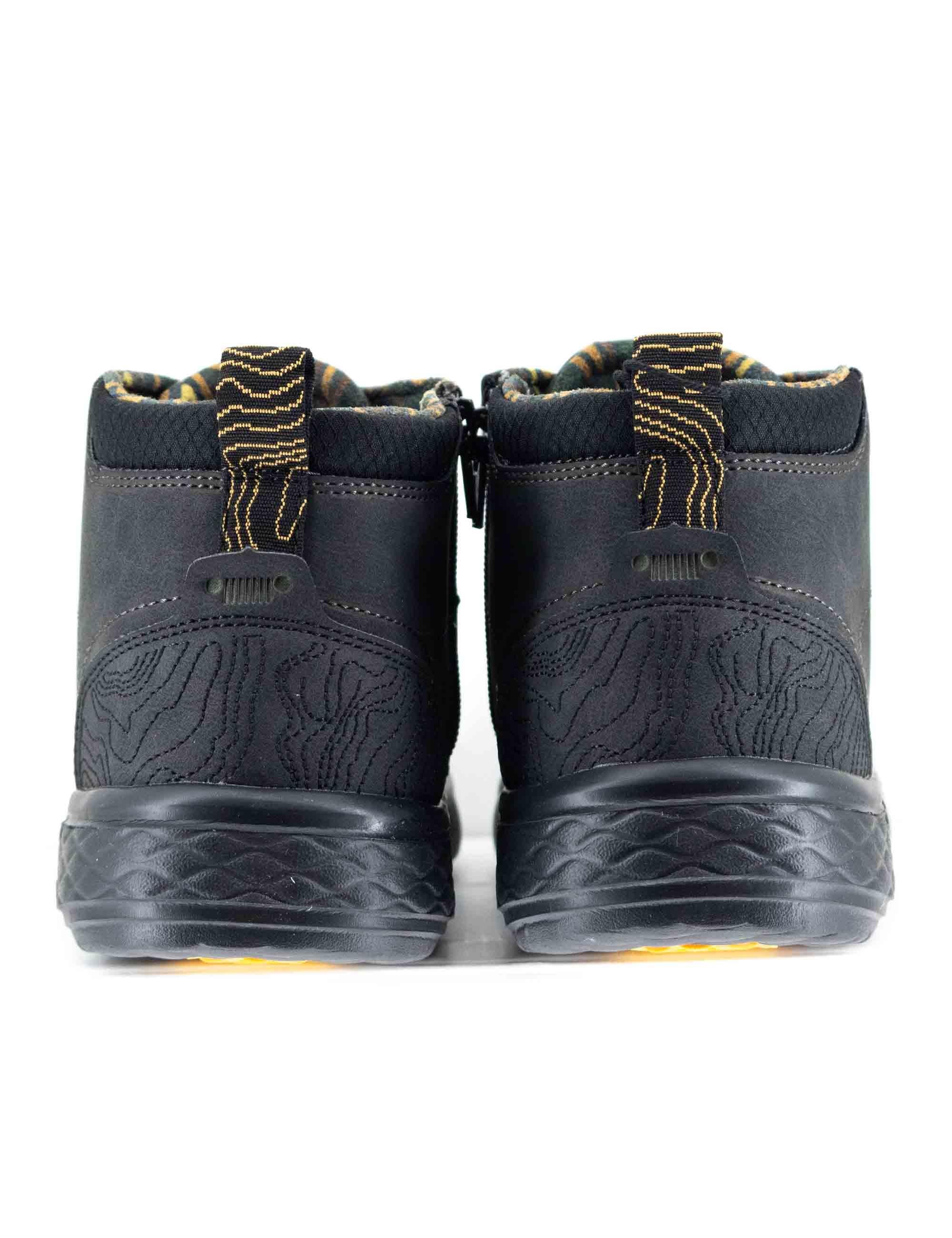 Stivaletti uomo Macadam in pelle nera con suola in gomma JM52051A 062 Jeep 