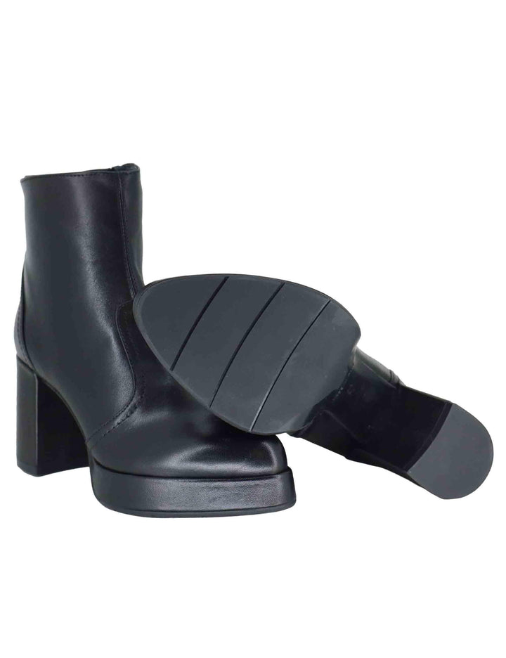 Stivaletti donna in pelle nera con tacco alto e plateau SP2347 001 Spatarella 