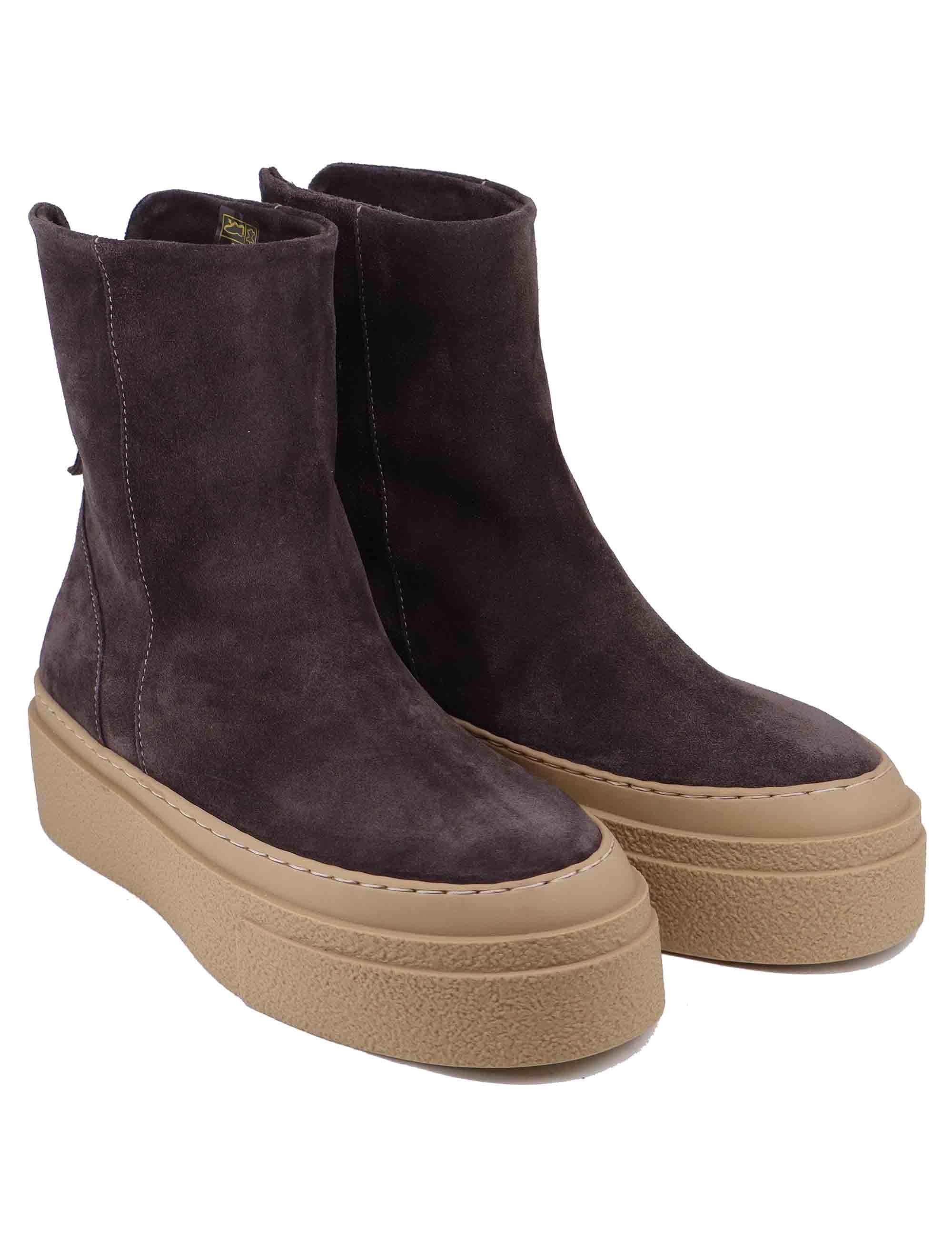 Sneakers donna in camoscio marrone MESA 013 Patrizia Bonfanti 