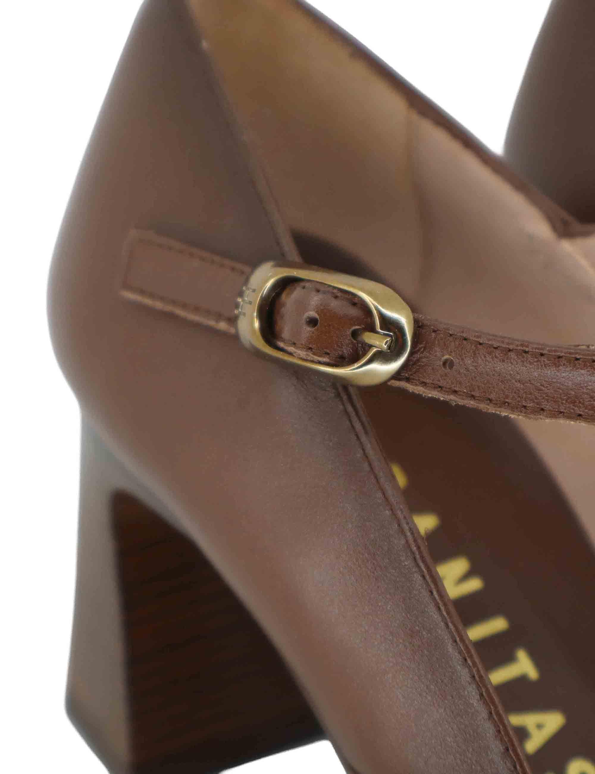 Decollete donna in pelle marrone con cinturino regolabile HI254342 C001 Hispanitas 