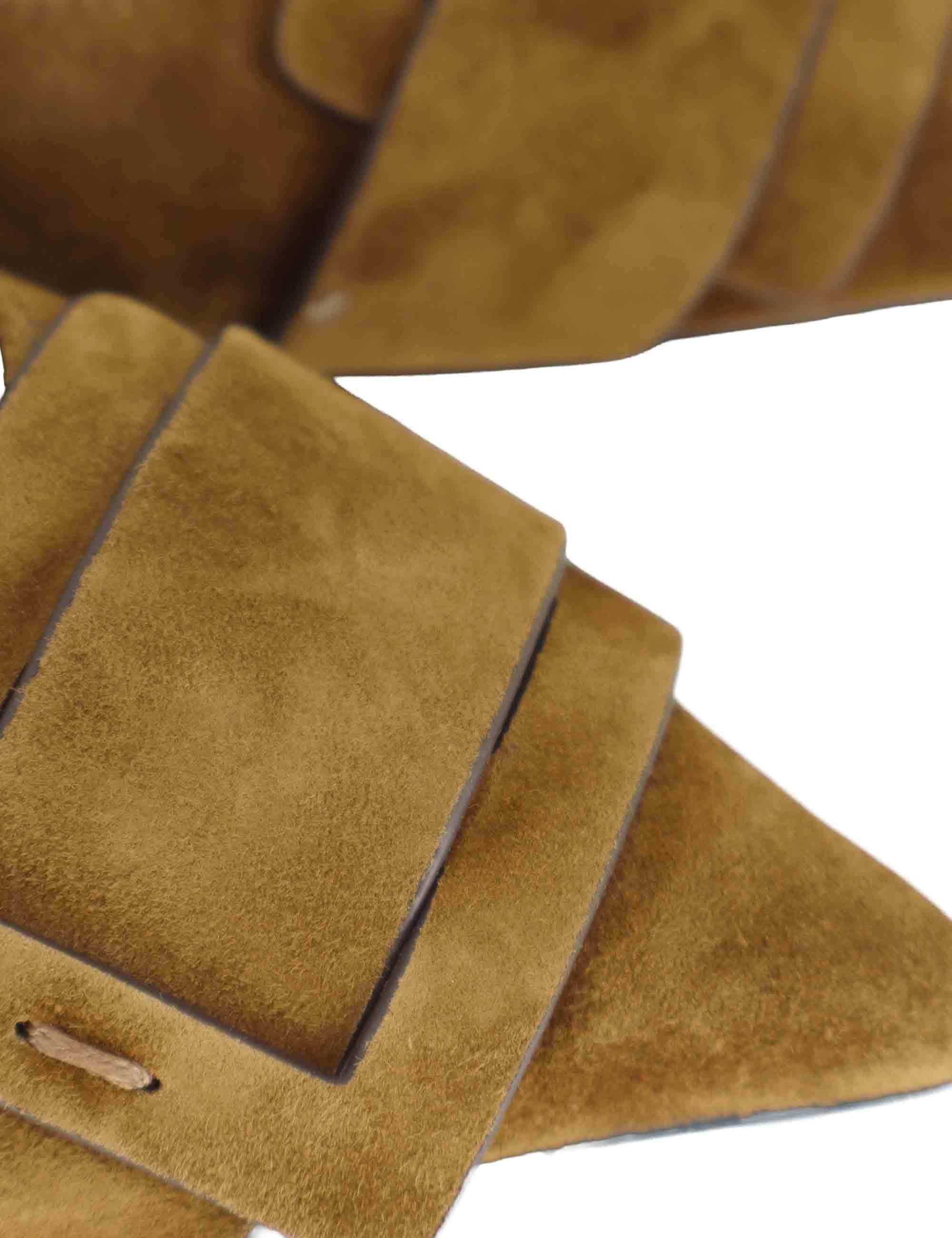 Decollete donna in camoscio cuoio con tacco medio e fibbia anteriore 636Z30VK 39 Bibi Lou 