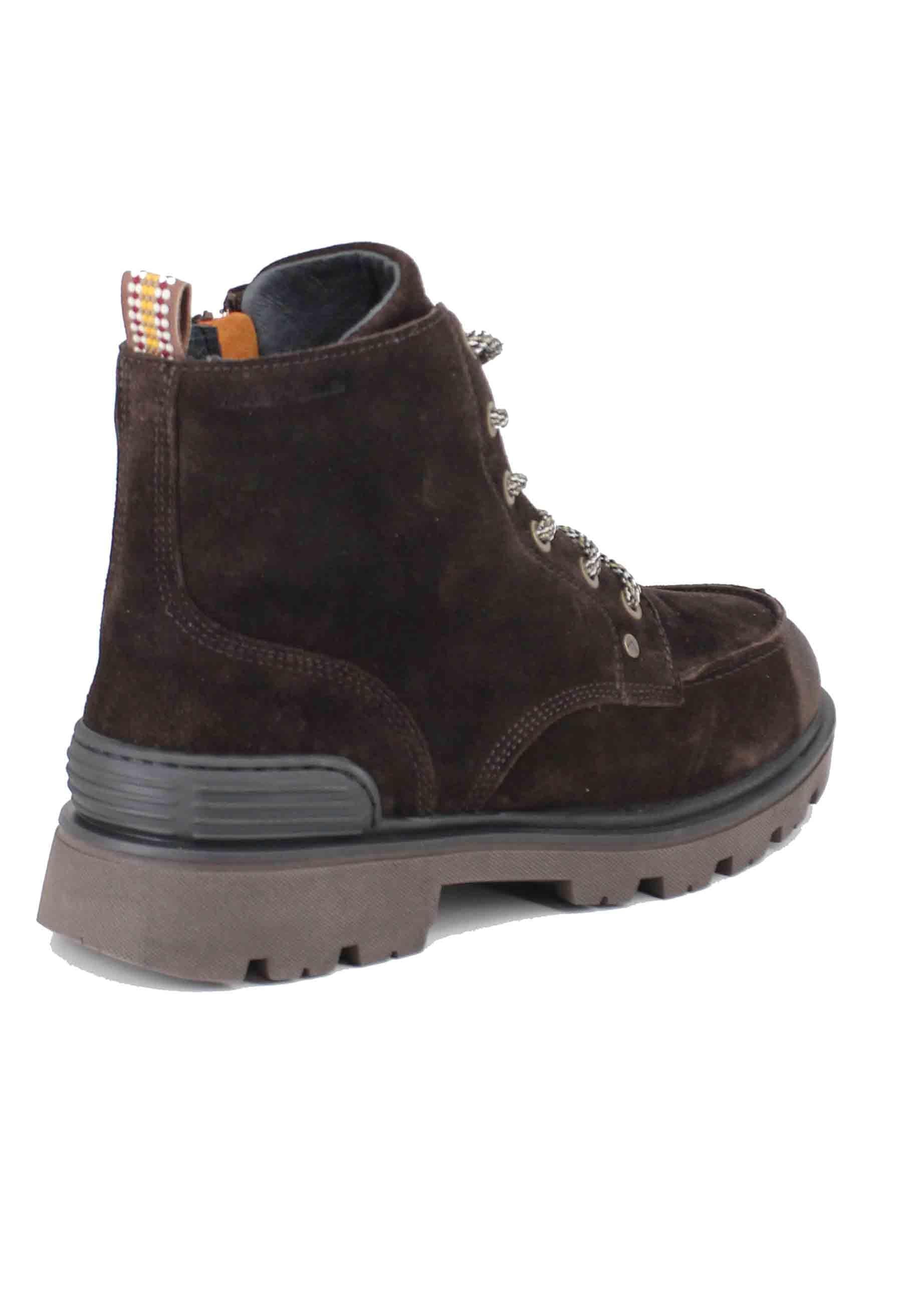 Stivaletti stringati uomo in camoscio marrone ingrassato 13130 014 Ambitious 