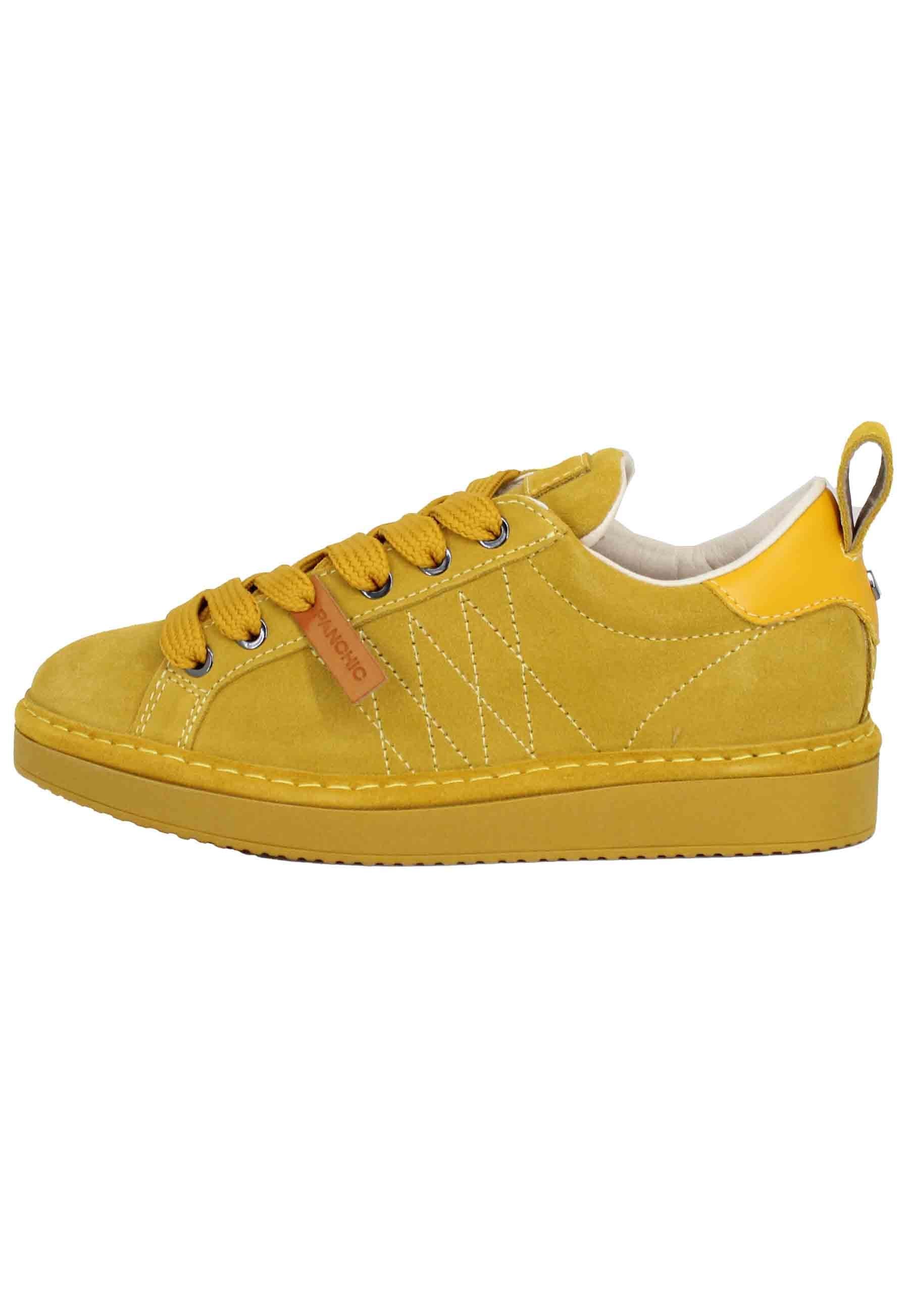 Sneakers donna in eco camoscio giallo P01 W002-0036C001 Panchic 