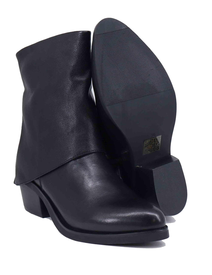 Stivaletti donna in pelle nera con risvolto BI5905X 001 Bruno Premi 