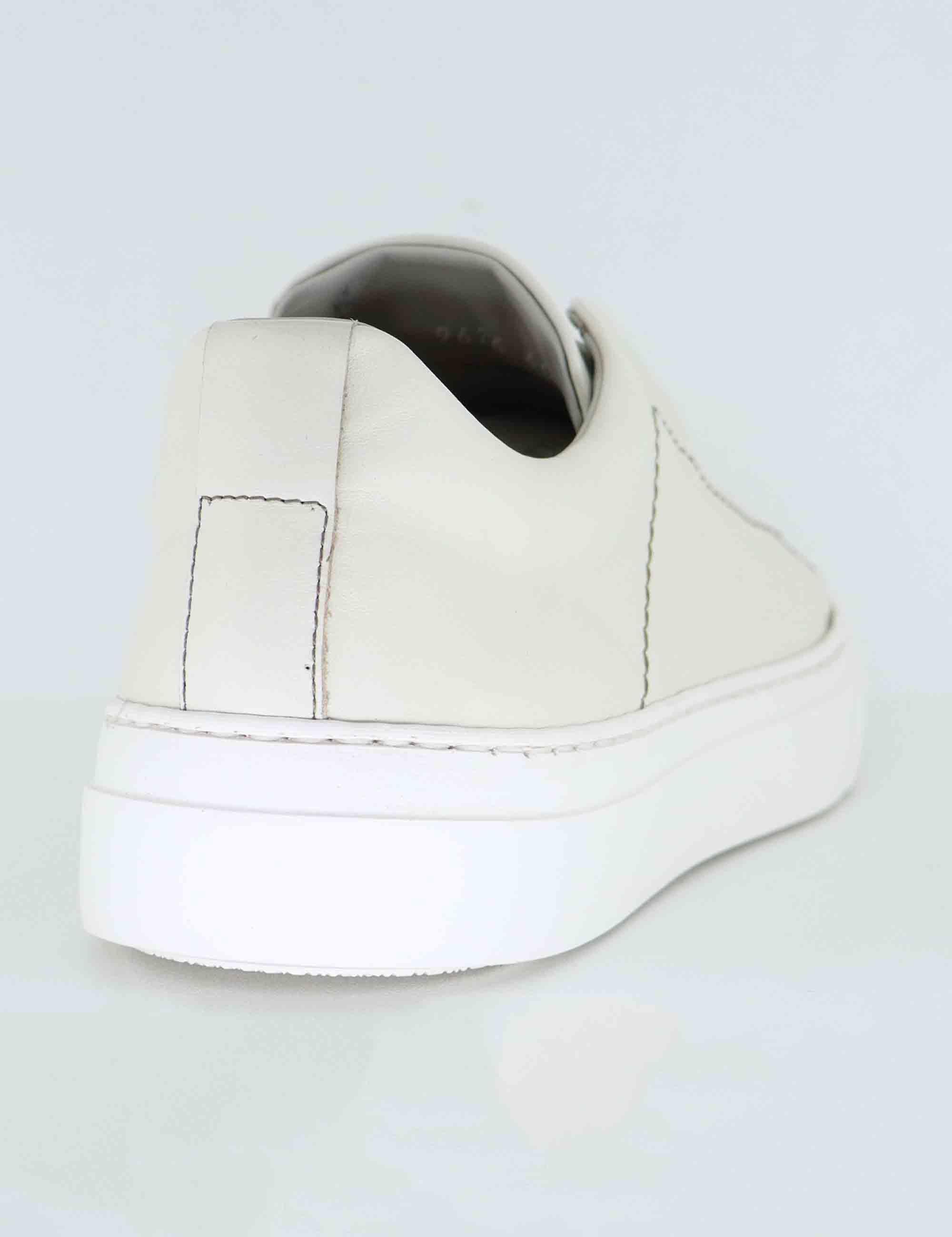 Sneakers uomo in pelle off white SP9626 003 Spatarella 
