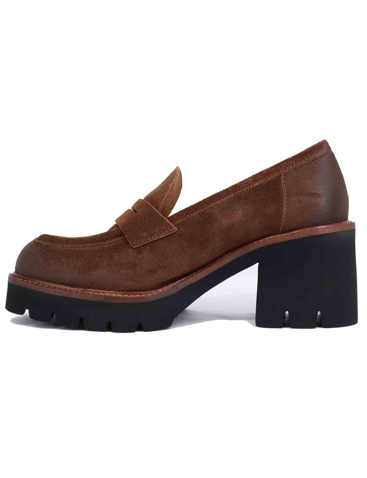 Mocassini donna in camoscio cuoio con suola alta in gomma SP8701 014 Spatarella 