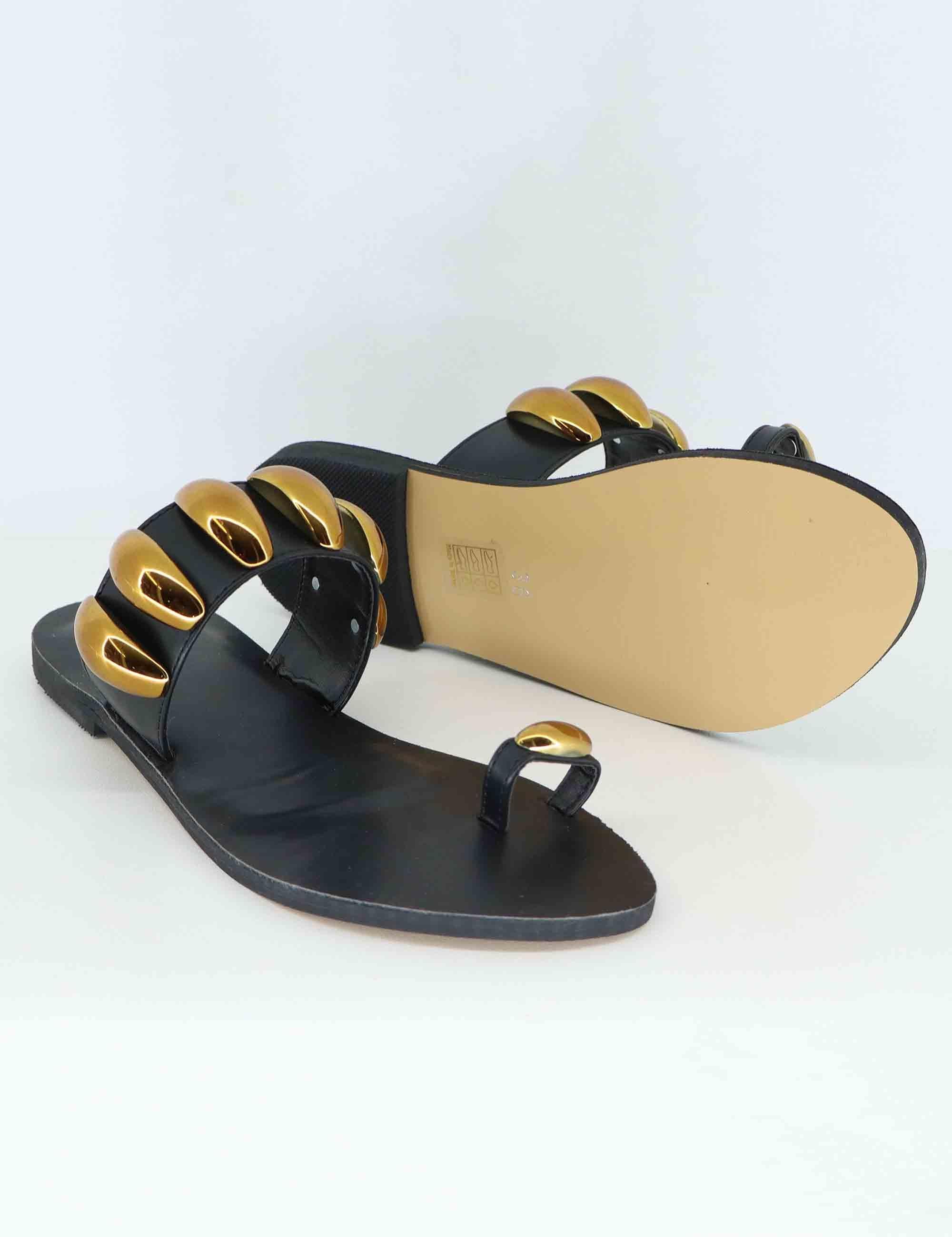 Sandali flat infradito donna in tessuto nero con borchie U428B6011001 NSS01 Exe 