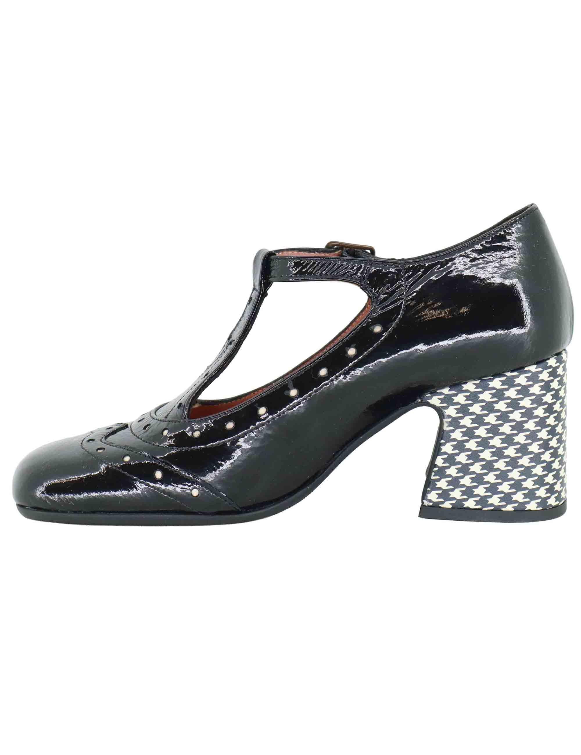 Decollete donna Mery Jane in vernice nera con impunture 5133Z 001 Les Venues 